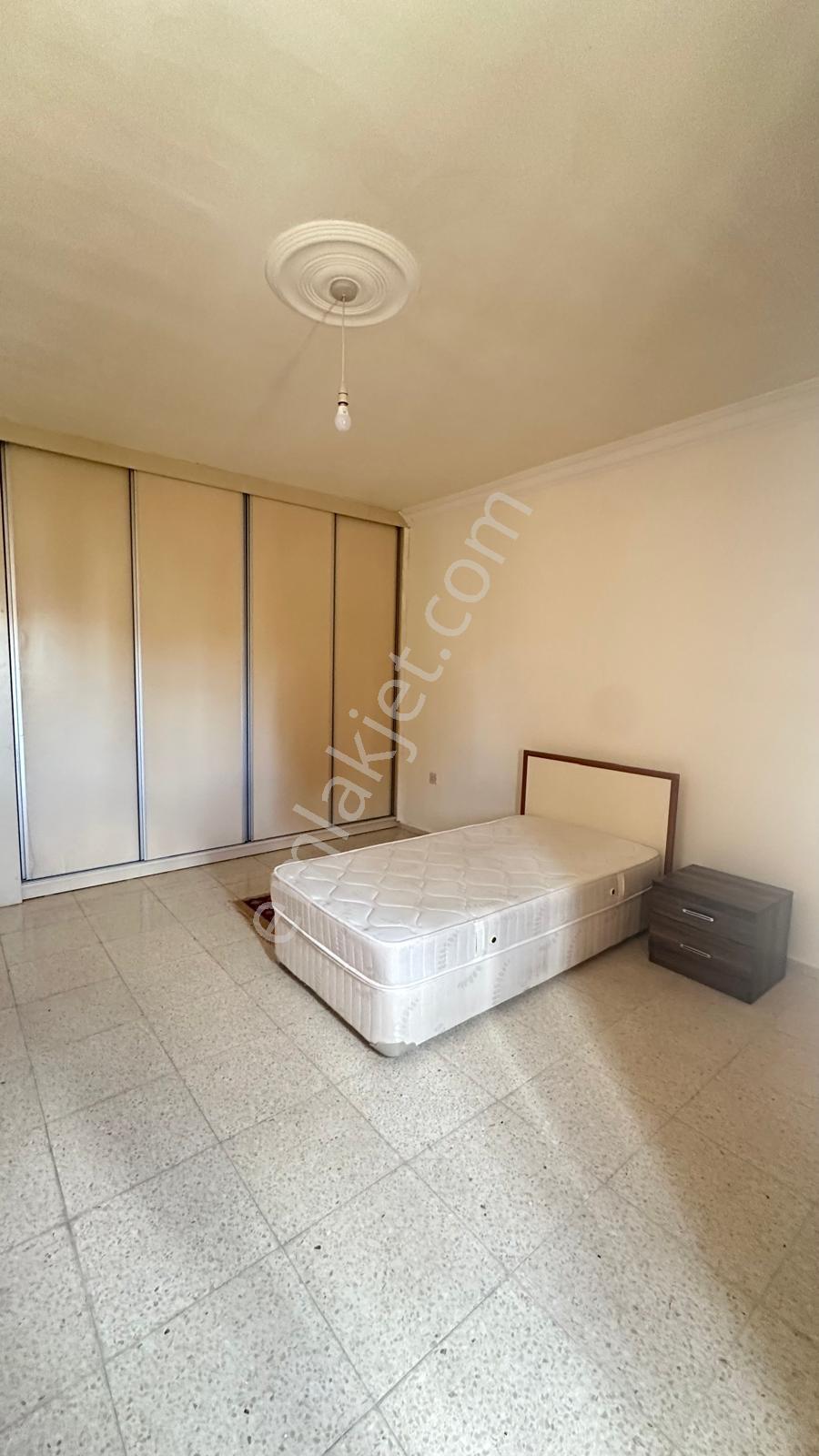 Kaymaklıda Kıralık 3+1 Eşyalı Daire (öğrenciye) - Görsel 12