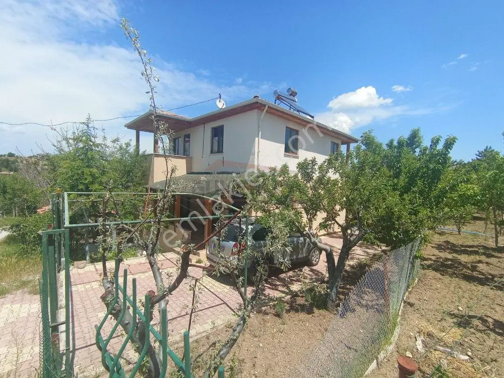 Güvenay - Çorum Üçtutlar Mahallesi Ayarık Bağları 4+1 Satılık Villa - Görsel 4