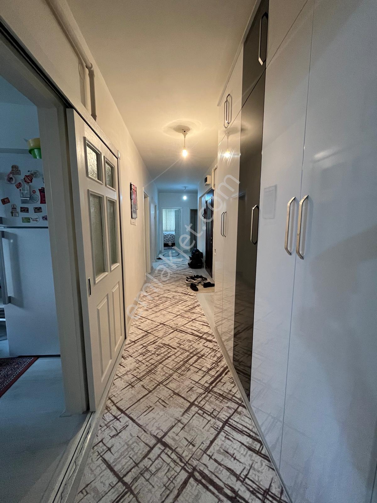Peyamisefa Mah. Cadde Yakını 3+1 Giriş Katta 110m² Daire - Görsel 9