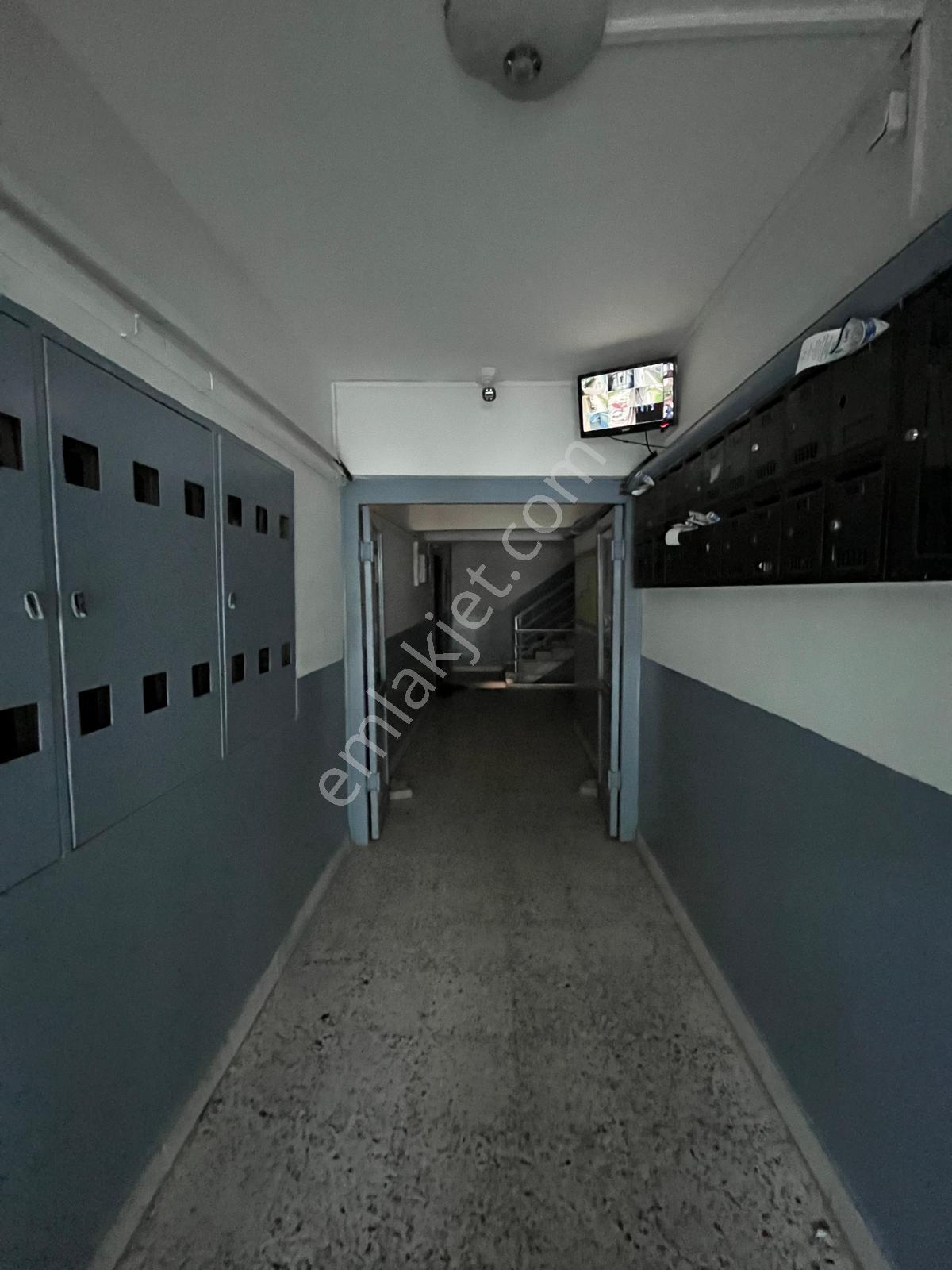 Peyamisefa Mah. Cadde Yakını 3+1 Giriş Katta 110m² Daire - Görsel 8