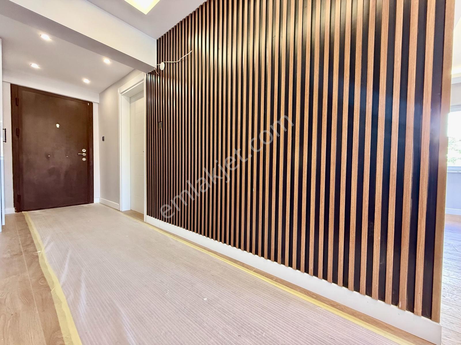Çengelköy Yeşillikler İçerisinde Site İçi Masrafsız 300 M² Villa - Görsel 25