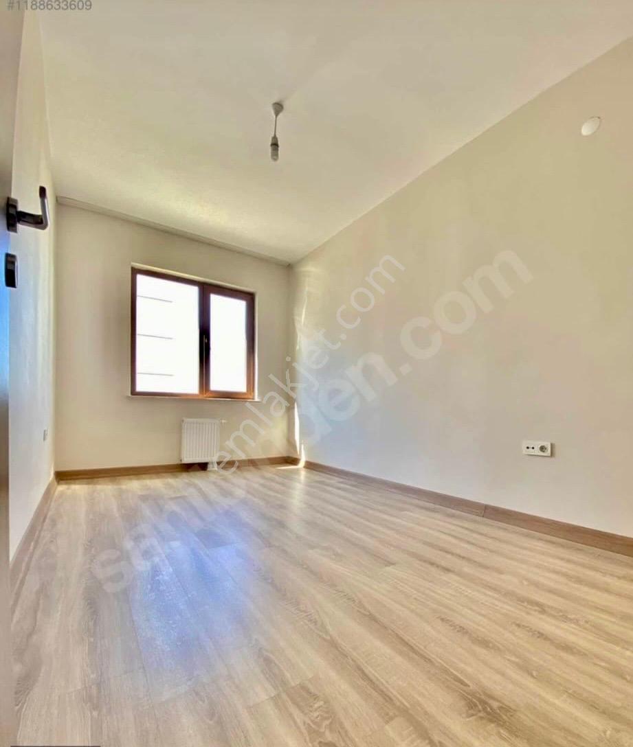Akgedik Zeki Emlak'tan Yunusemre Toki Konutlarında 1. Etap'ta Kiralık 3+1 Ara Kat Daire - Görsel 13