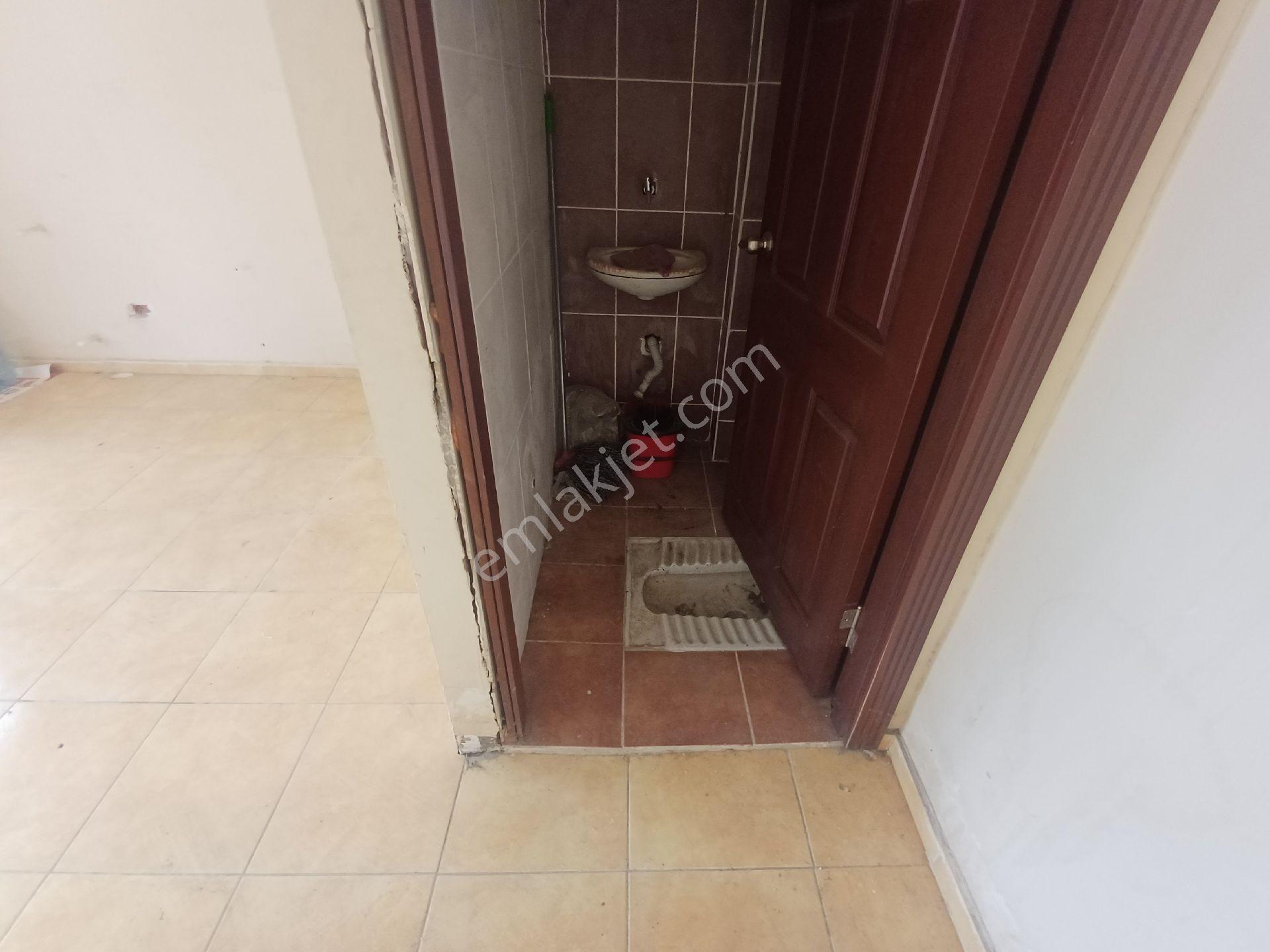Kalekışladan Kiralık Dükkan - Görsel 11