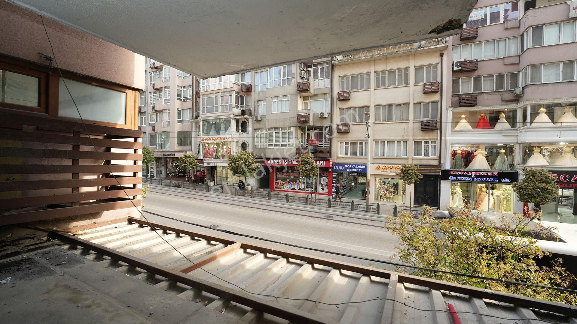 C21 Cius; Bursa Altıparmak Caddesinde 197 M2 Kiralık Ofis - Görsel 7