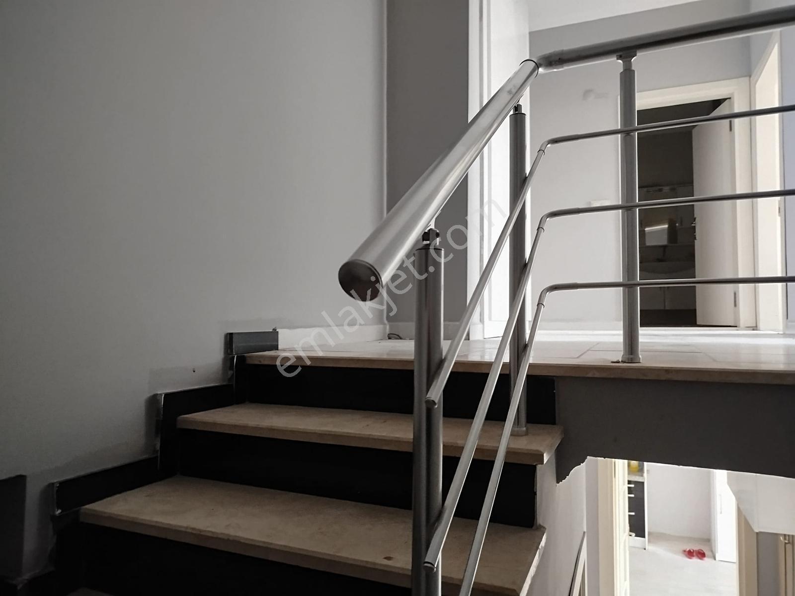 Remax Natural'dan Değirmendere'de Satılık 3+1 Çatı Dubleks - Görsel 5