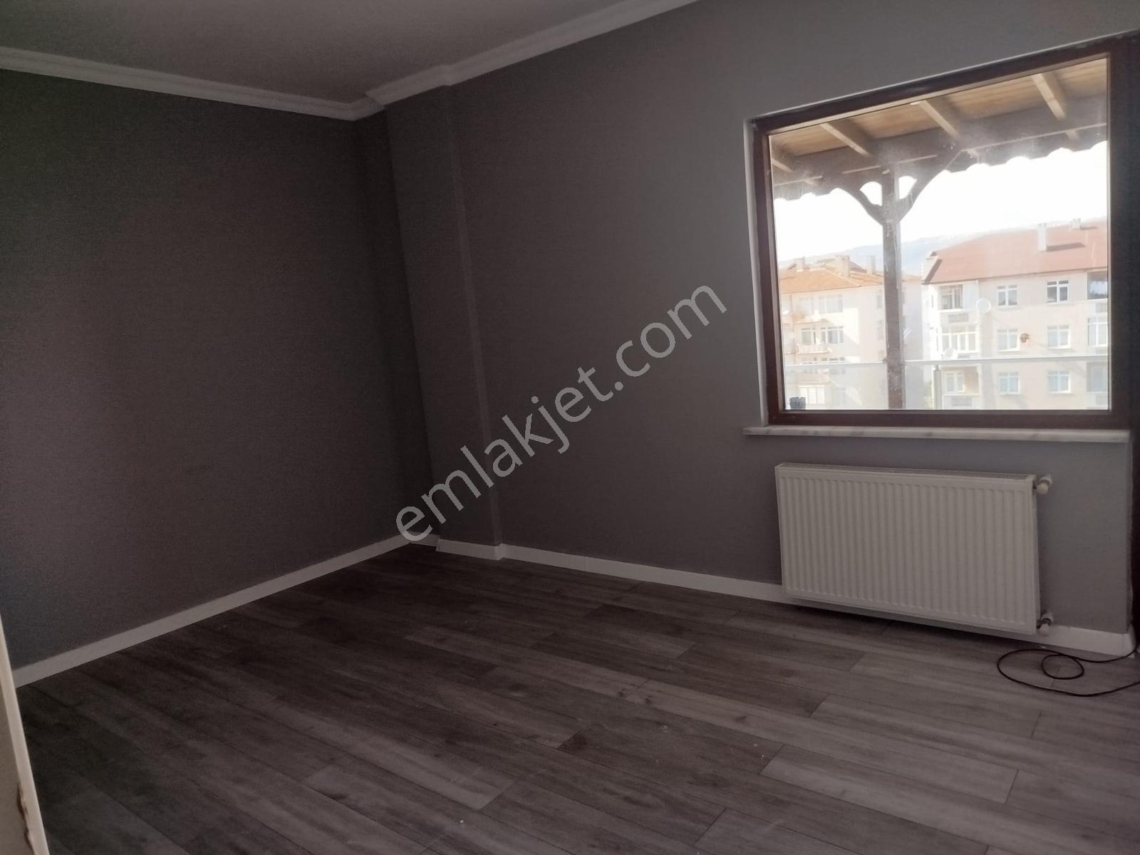 Remax Natural'dan Değirmendere'de Satılık 3+1 Çatı Dubleks - Görsel 8