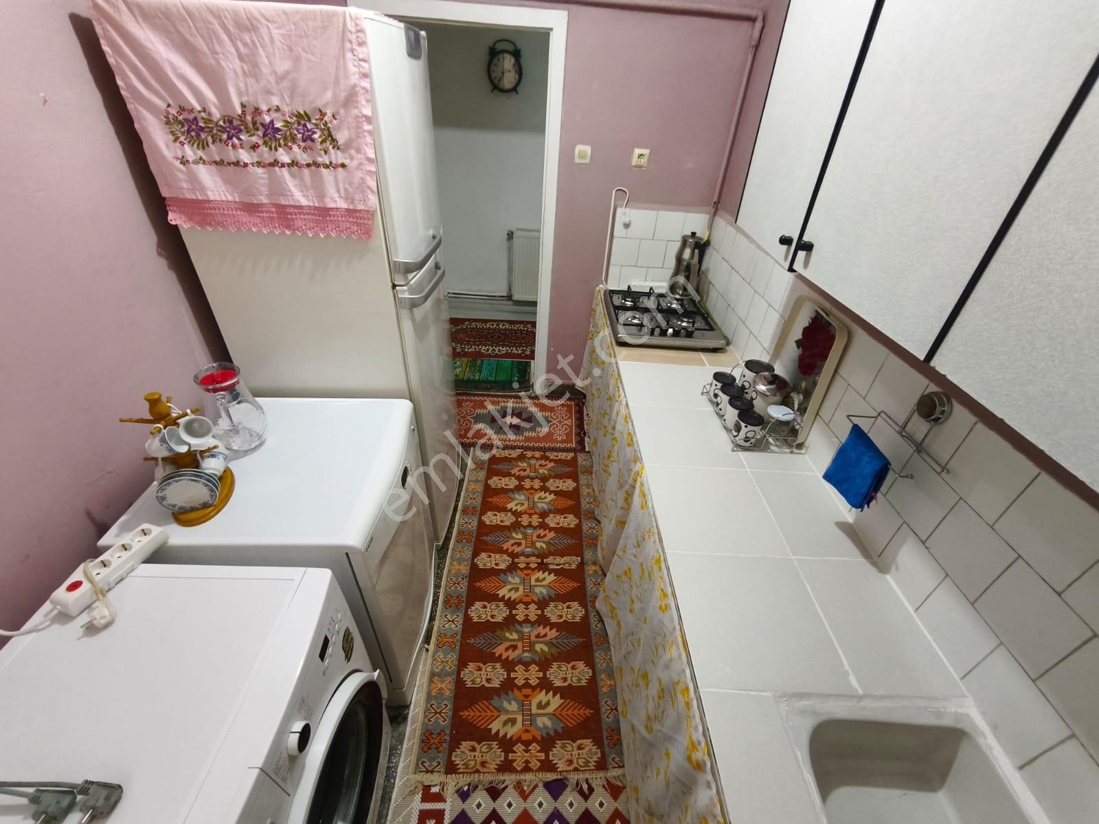 Etimesgut Merkezde Kiralık Temiz Eşyalı Süper Konumlu 2+1 - Görsel 16