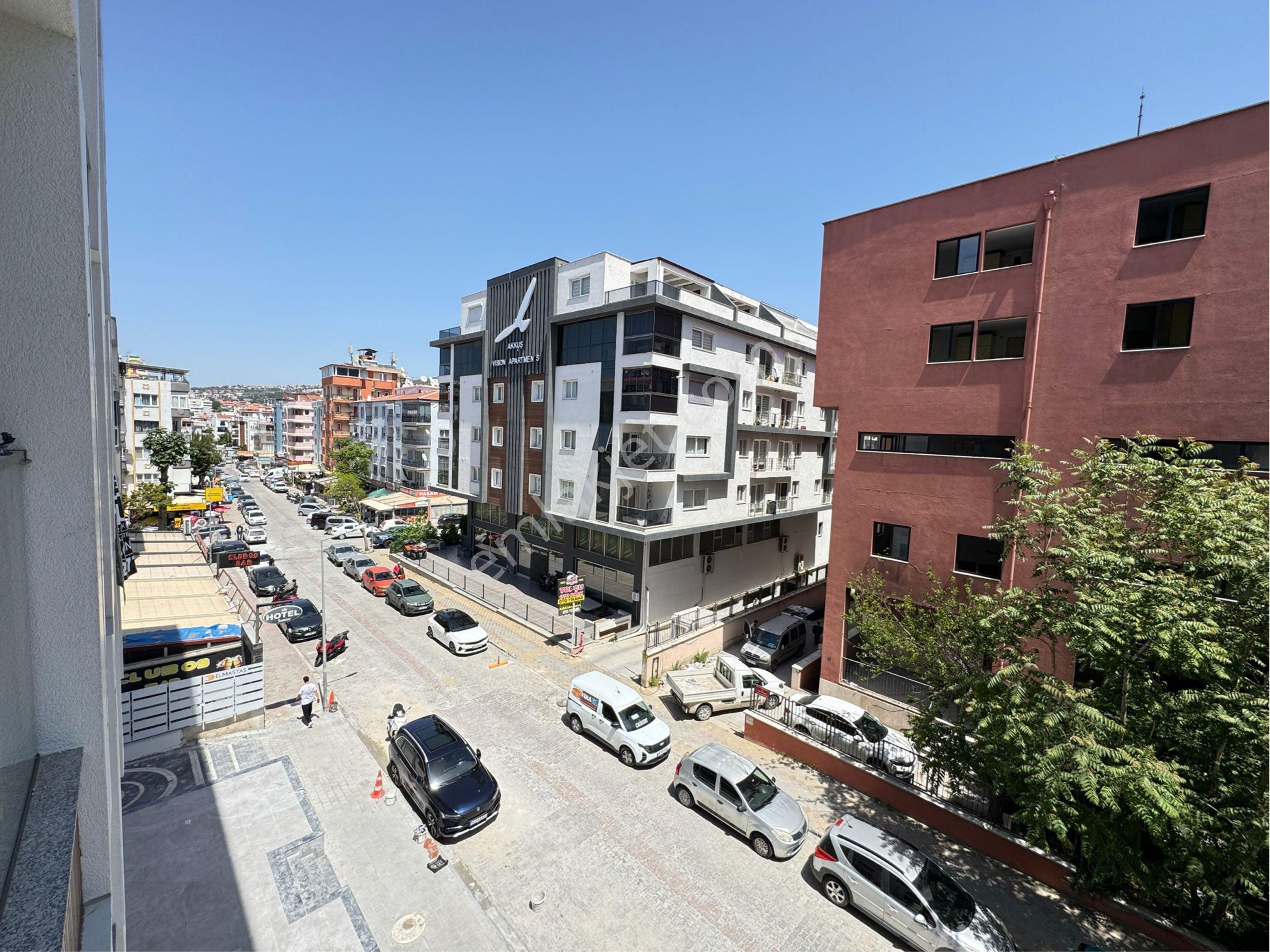 Cumhuriyet Mahallesinde Çarşı Merkezde 2 Adet Kiralık Ofis - Görsel 24