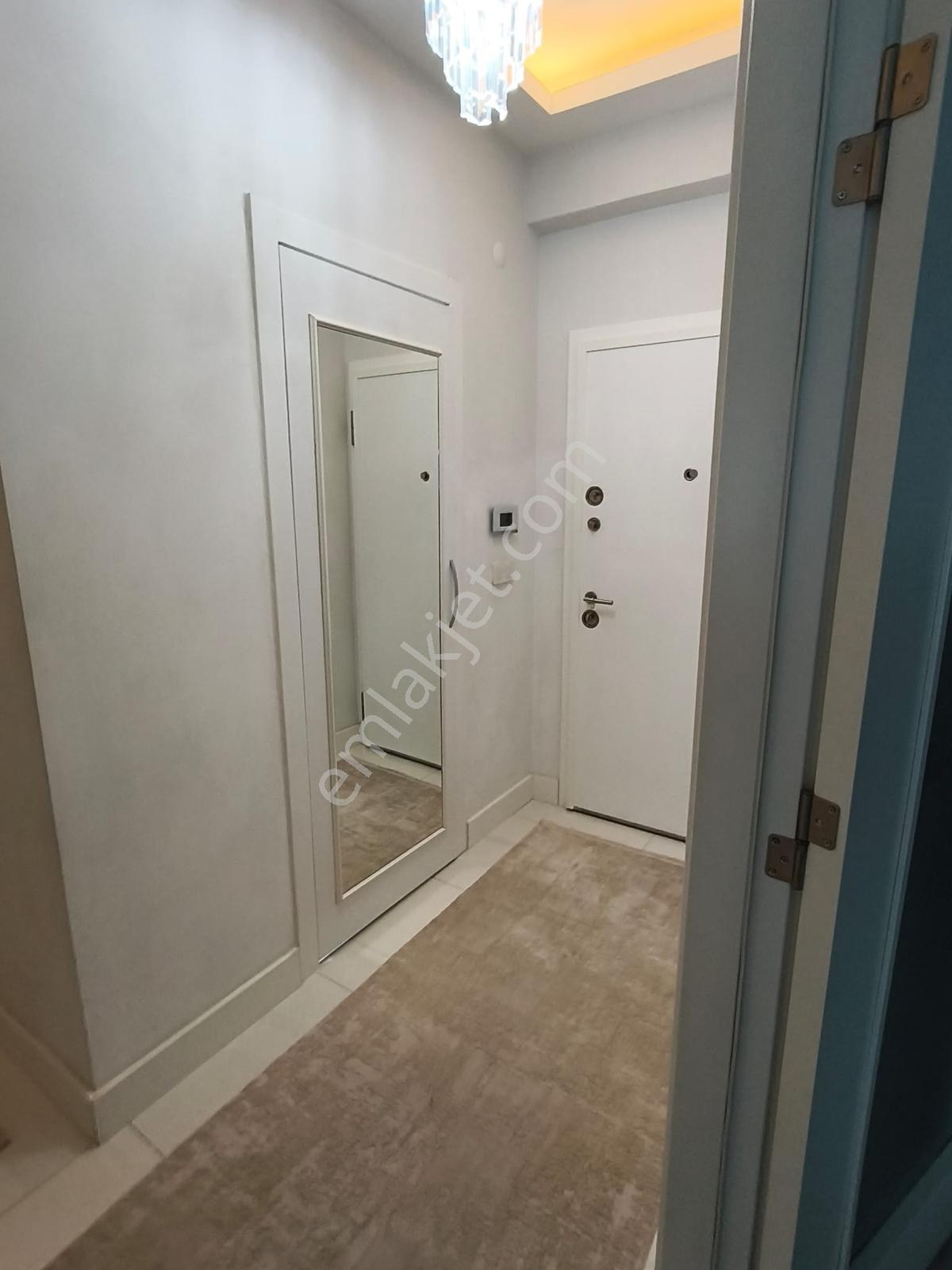 Berrak'tan Lüks Ve Konforun Birleştiği 3+1/170m2 Satılık Daire - Görsel 12