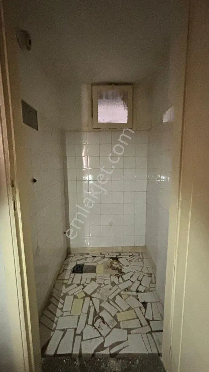 Bornova Küçükparkda Metroya 2 Dk Kiralık 3+1 Doğalgazlı - Görsel 25