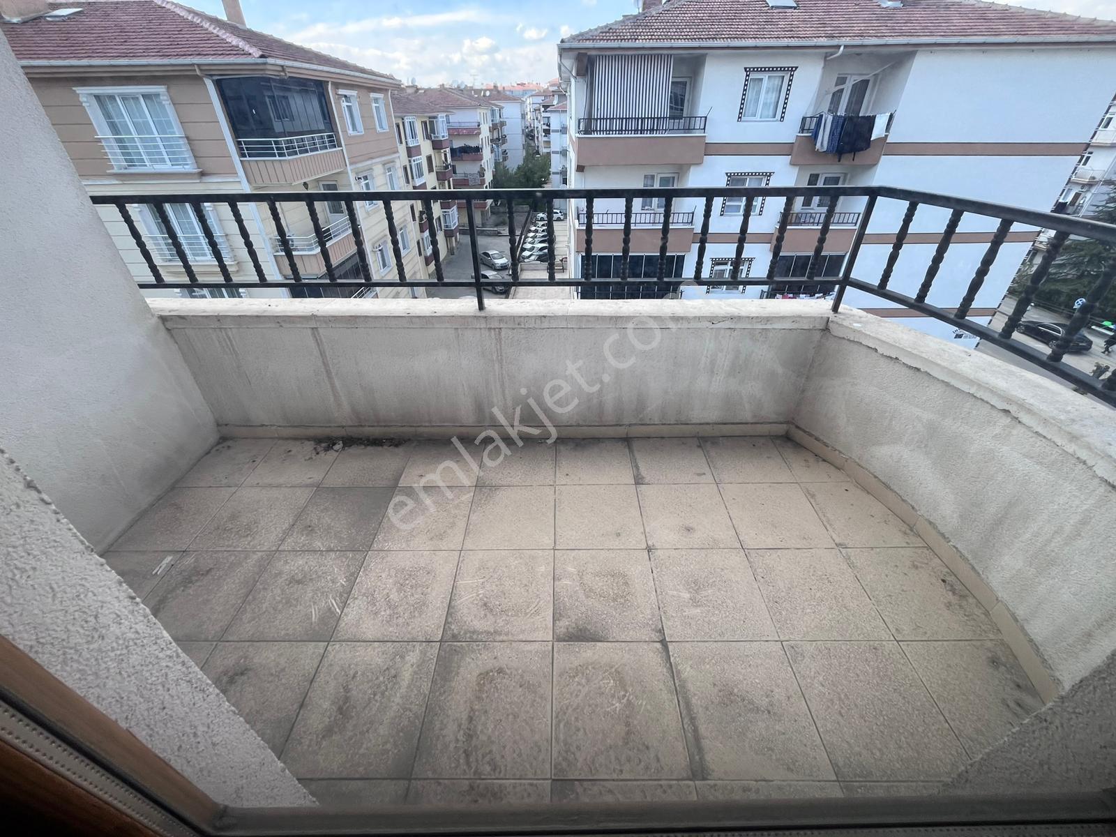 Hg.'den Asansörlü Salon Bağımsız Cadde Cepheli Satılık 3+1 Daire...! - Görsel 18