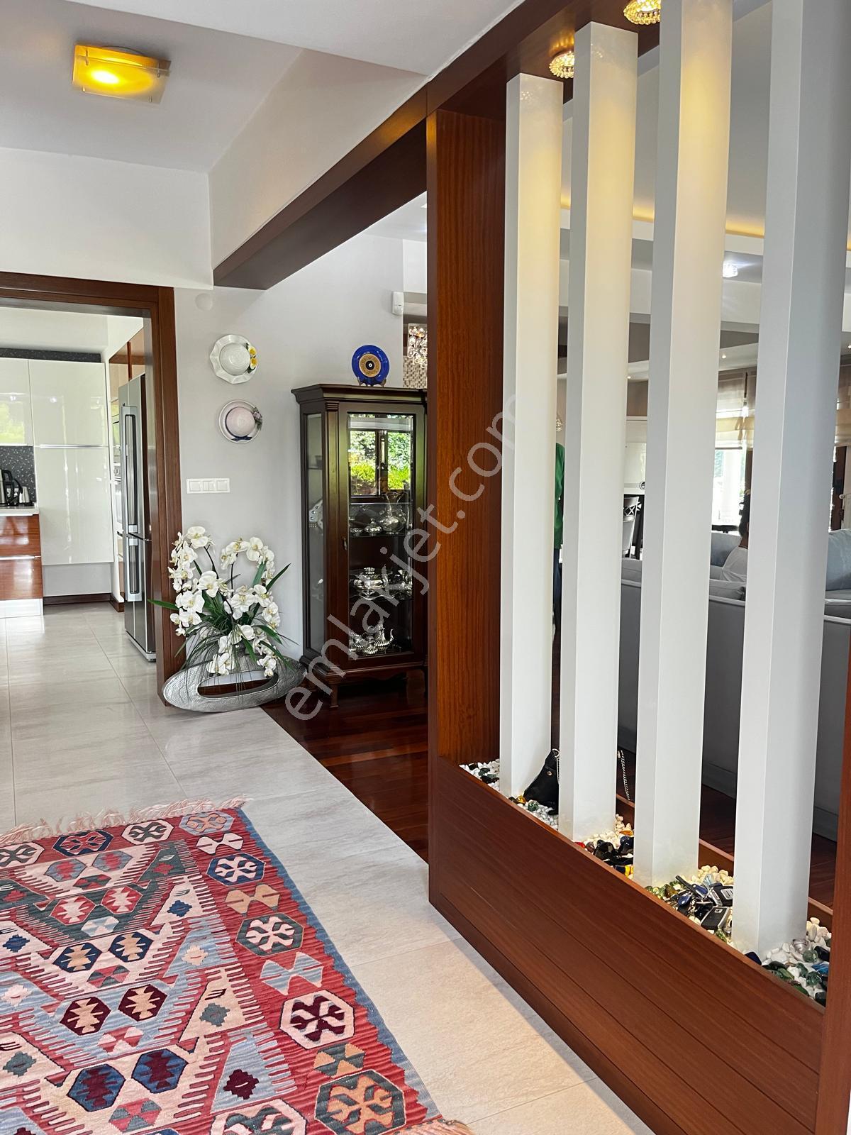 Dallıca Mevkisinde Lüxs Villa 4+1 Triplexs - Görsel 16