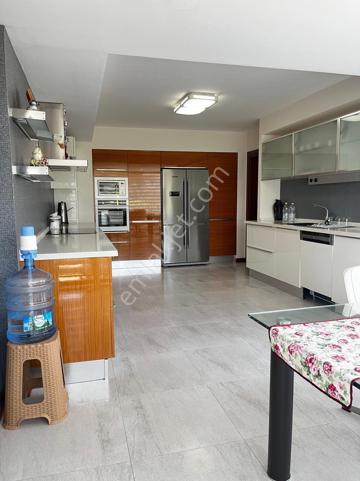 Dallıca Mevkisinde Lüxs Villa 4+1 Triplexs - Görsel 23