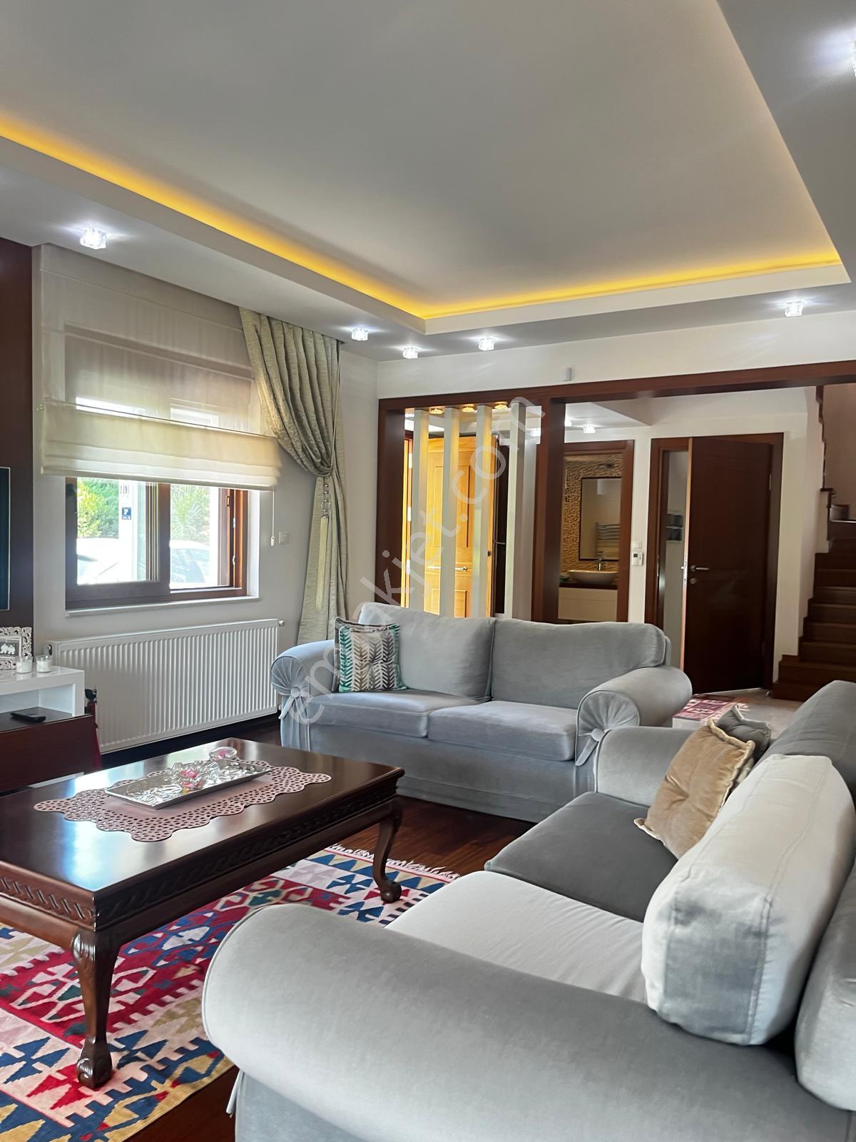 Dallıca Mevkisinde Lüxs Villa 4+1 Triplexs - Görsel 21