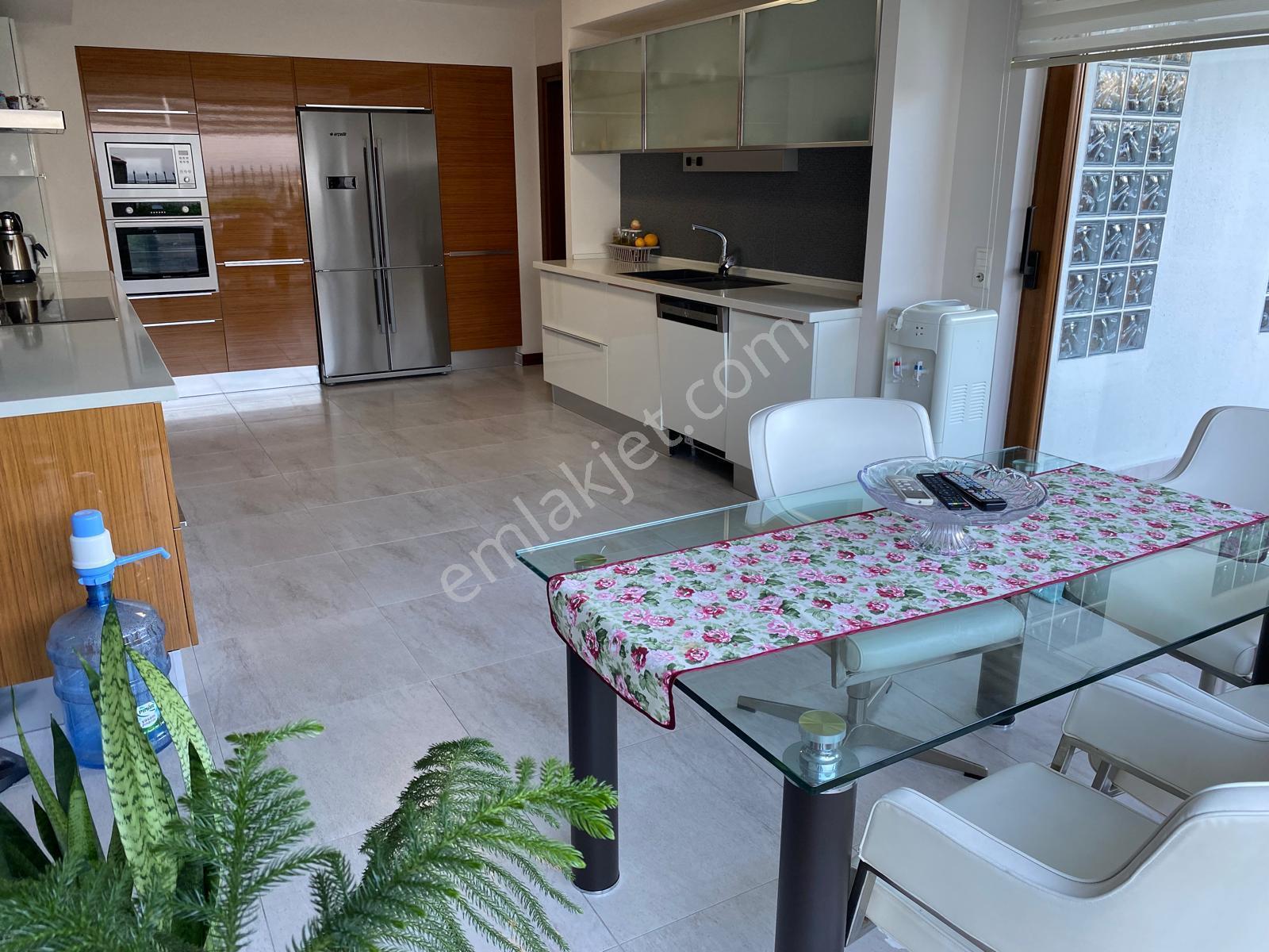 Dallıca Mevkisinde Lüxs Villa 4+1 Triplexs - Görsel 29