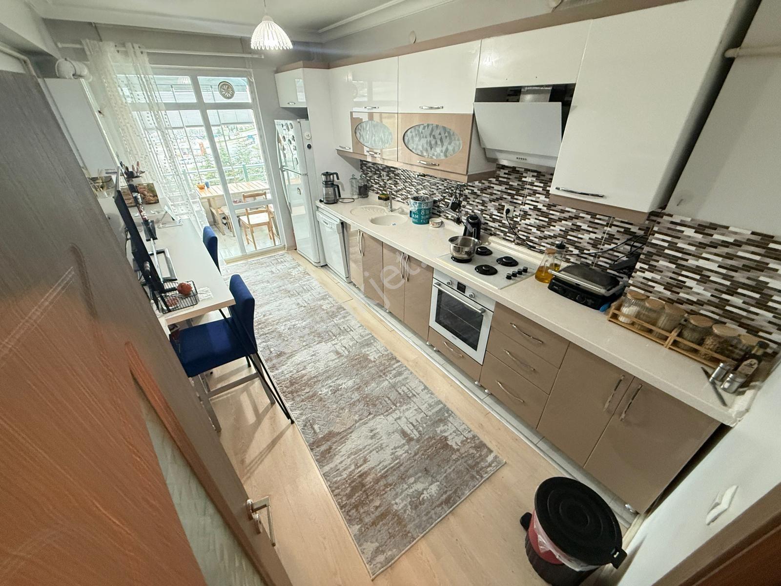 Çakırlar Da 3+1 Bulvar Yakını 135 M²site İçinde Satılık Daire - Görsel 24