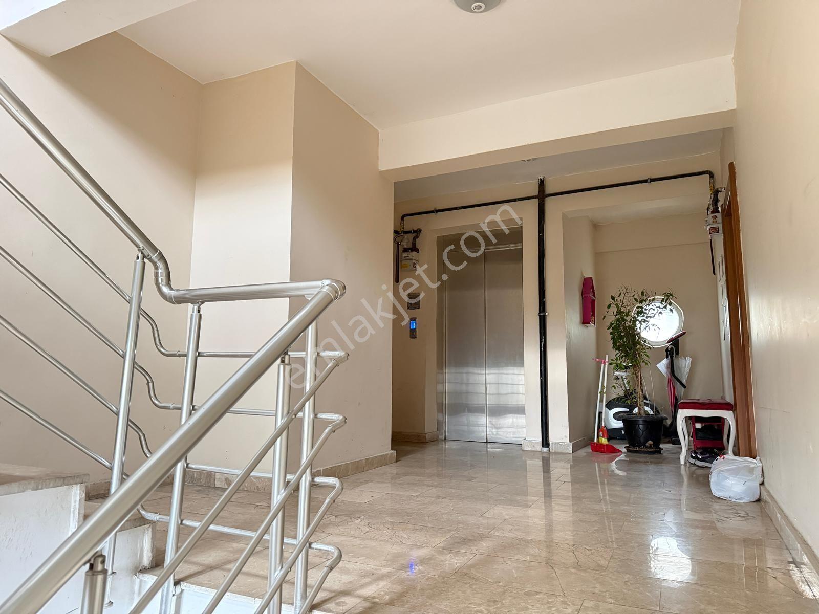 Çakırlar Da 3+1 Bulvar Yakını 135 M²site İçinde Satılık Daire - Görsel 28