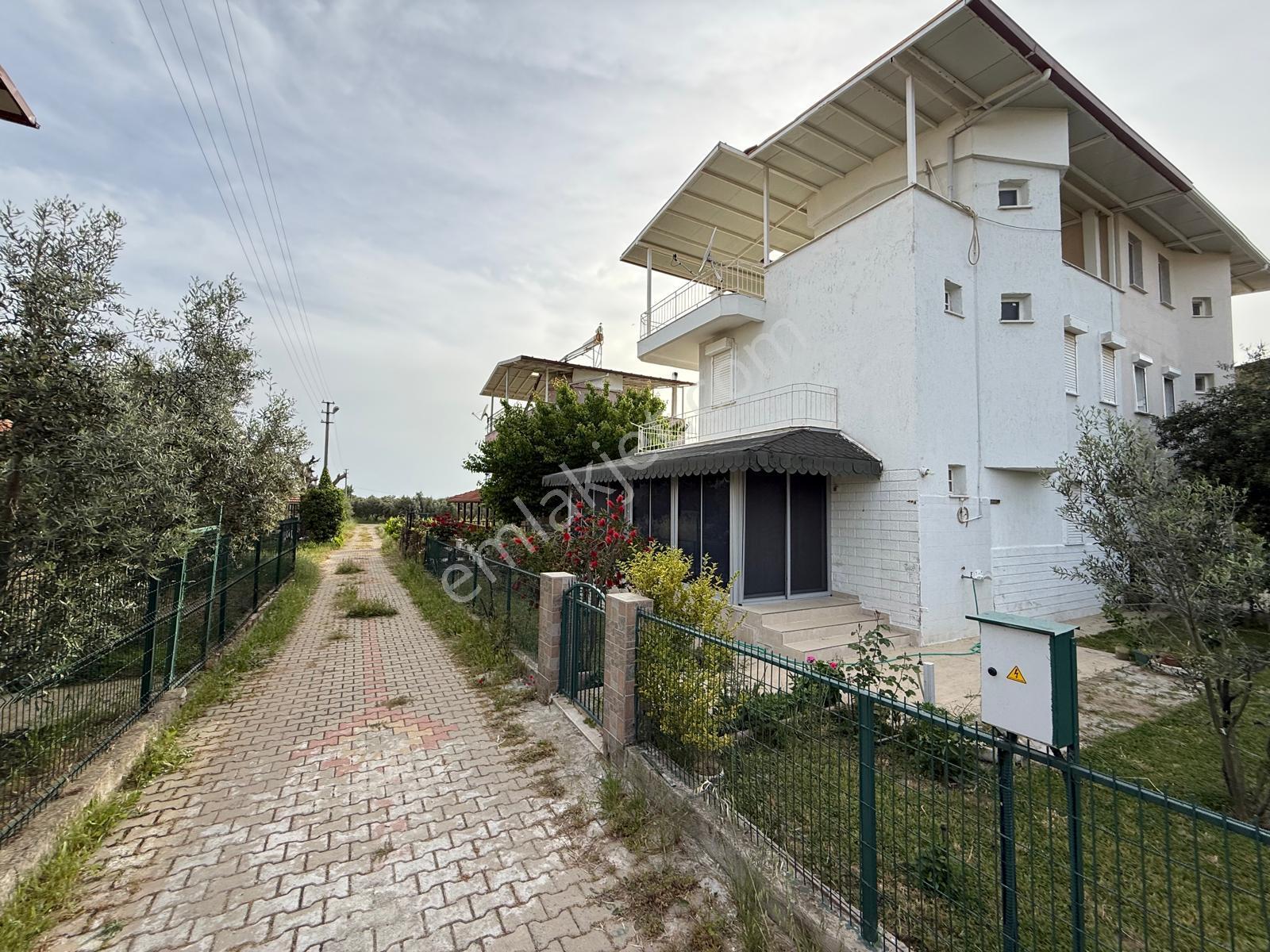 İzmir Dikili Salihleraltında Satılık Villa Yazlık İmarlı Arsa - Görsel 7