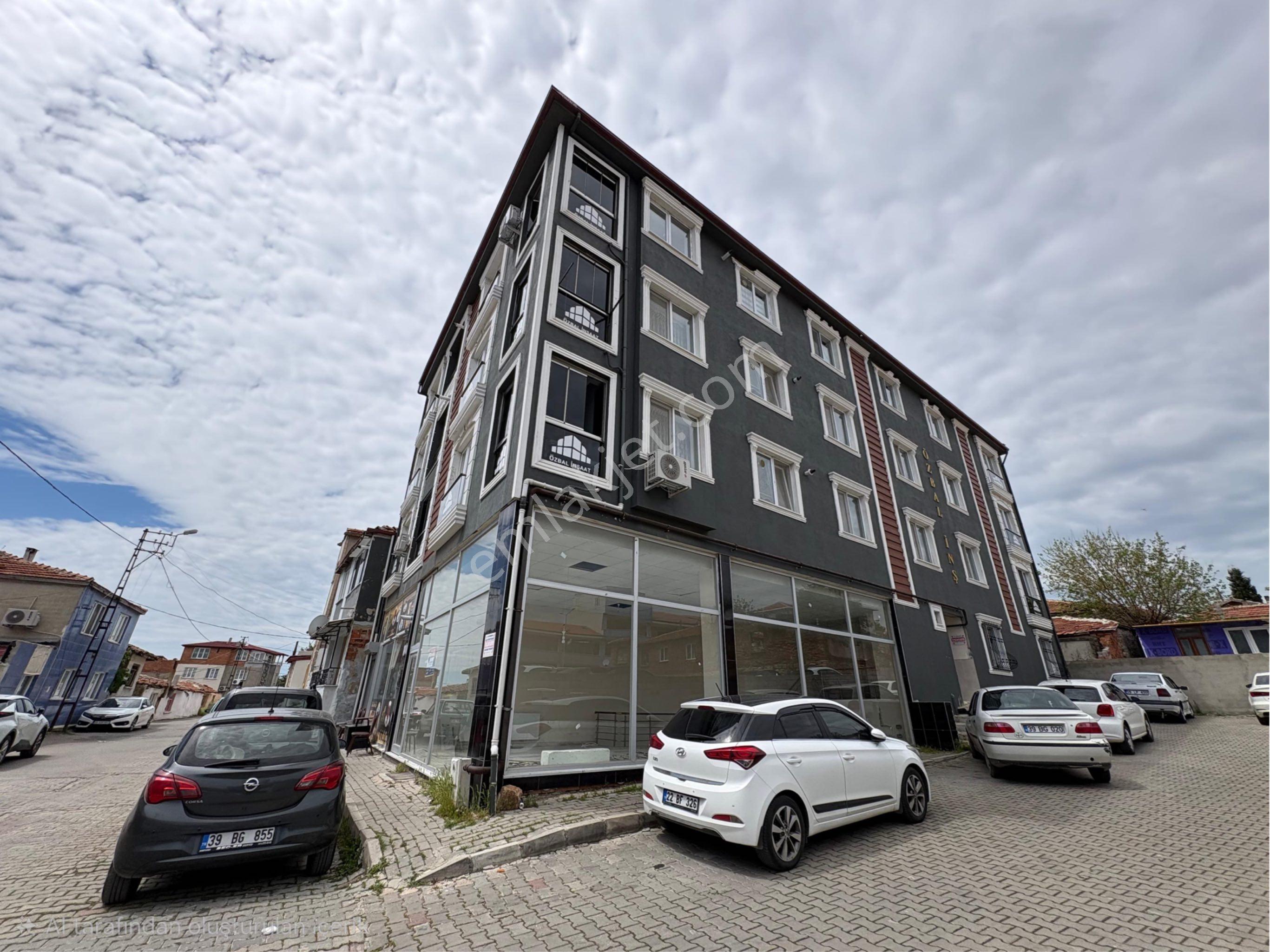 B&u Gayrimenkul'den Yeni Hastane Caddesinde İskanlı Satılık 2+1