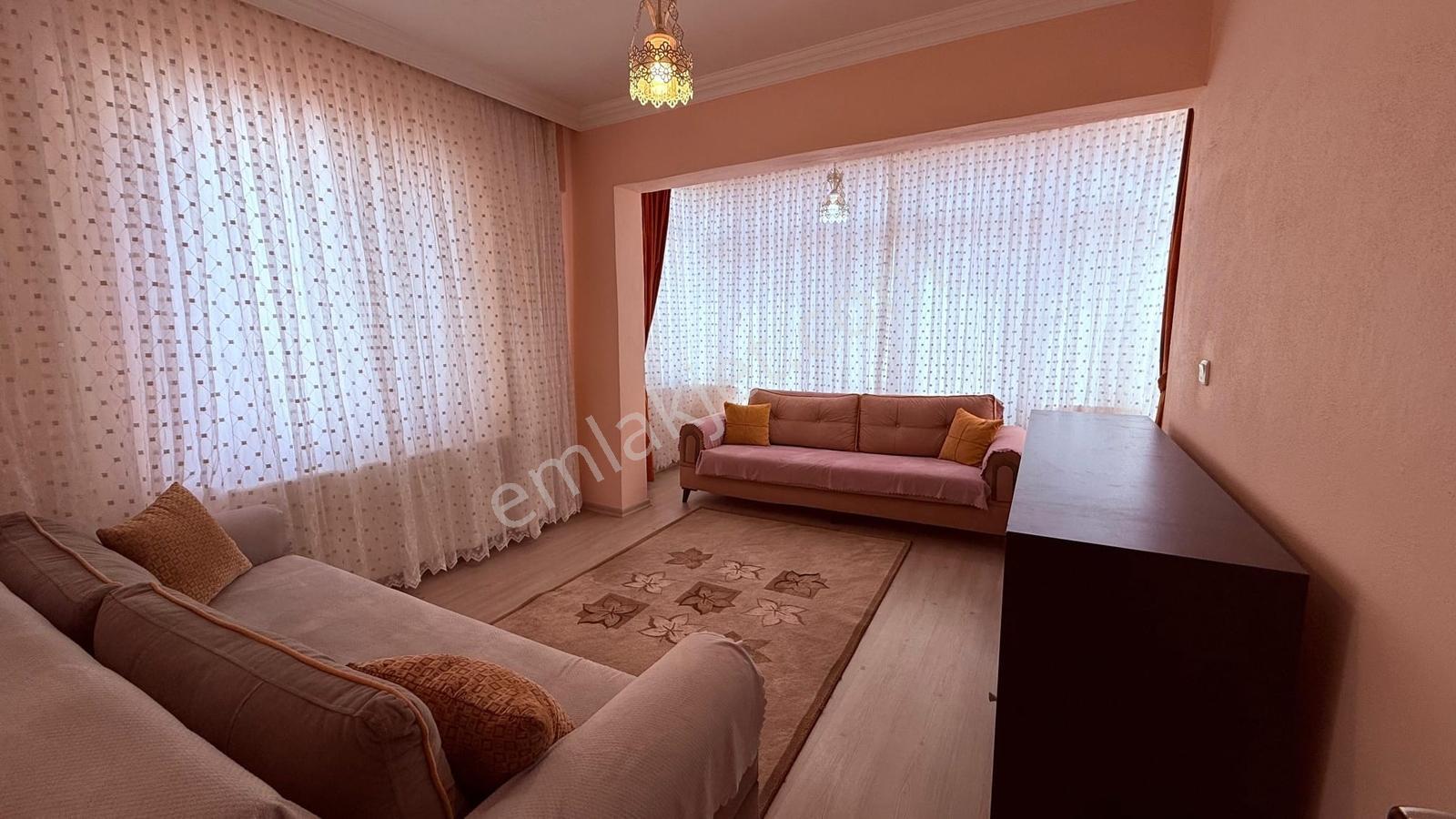 Cevatpaşa Mahallesi'nde Sıfır Eşyalı 3+1 Kiralık Daire - Görsel 19