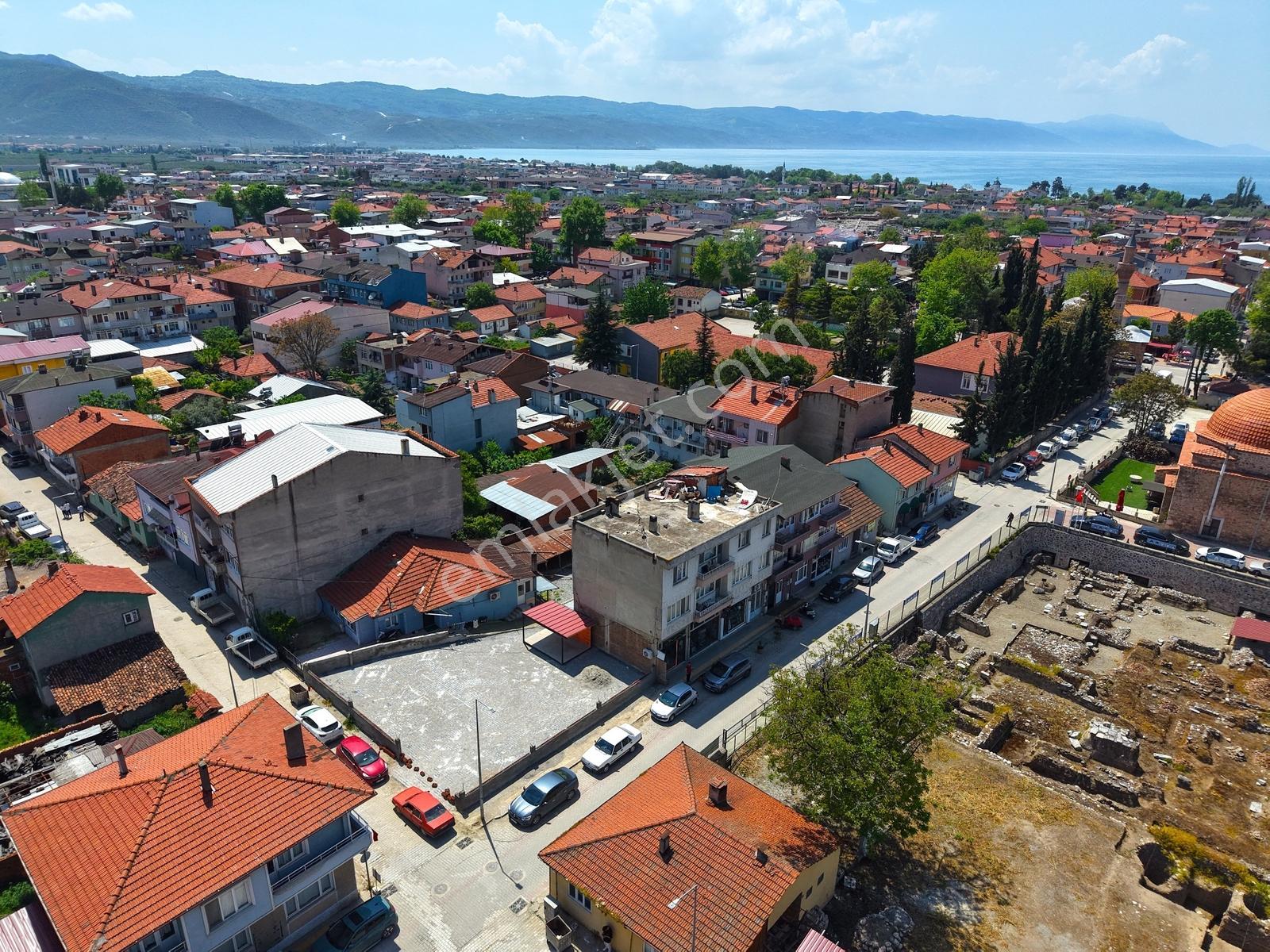 İznik Merkezinde Satılık İmarlı Arsa / Yatırımlık Alan - Görsel 18