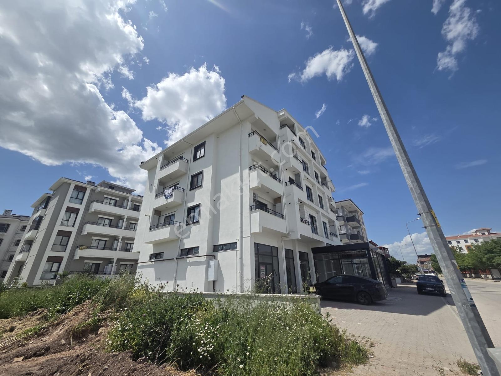 Mir'den Gop'da Fahri Kiraz Arkası 1+1 Kiralık Eşyalı Daire - Görsel 34