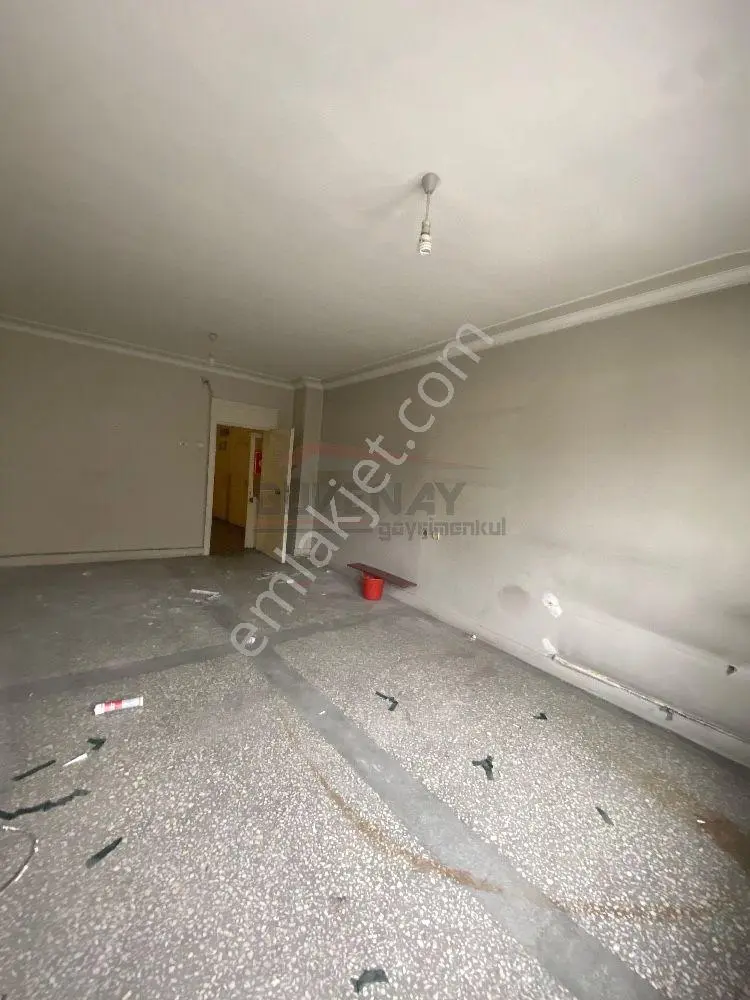 Güvenay - Çorum Yeniyol Mah. Gazi Caddesi Üzeri Kiralık Ofis - Görsel 3