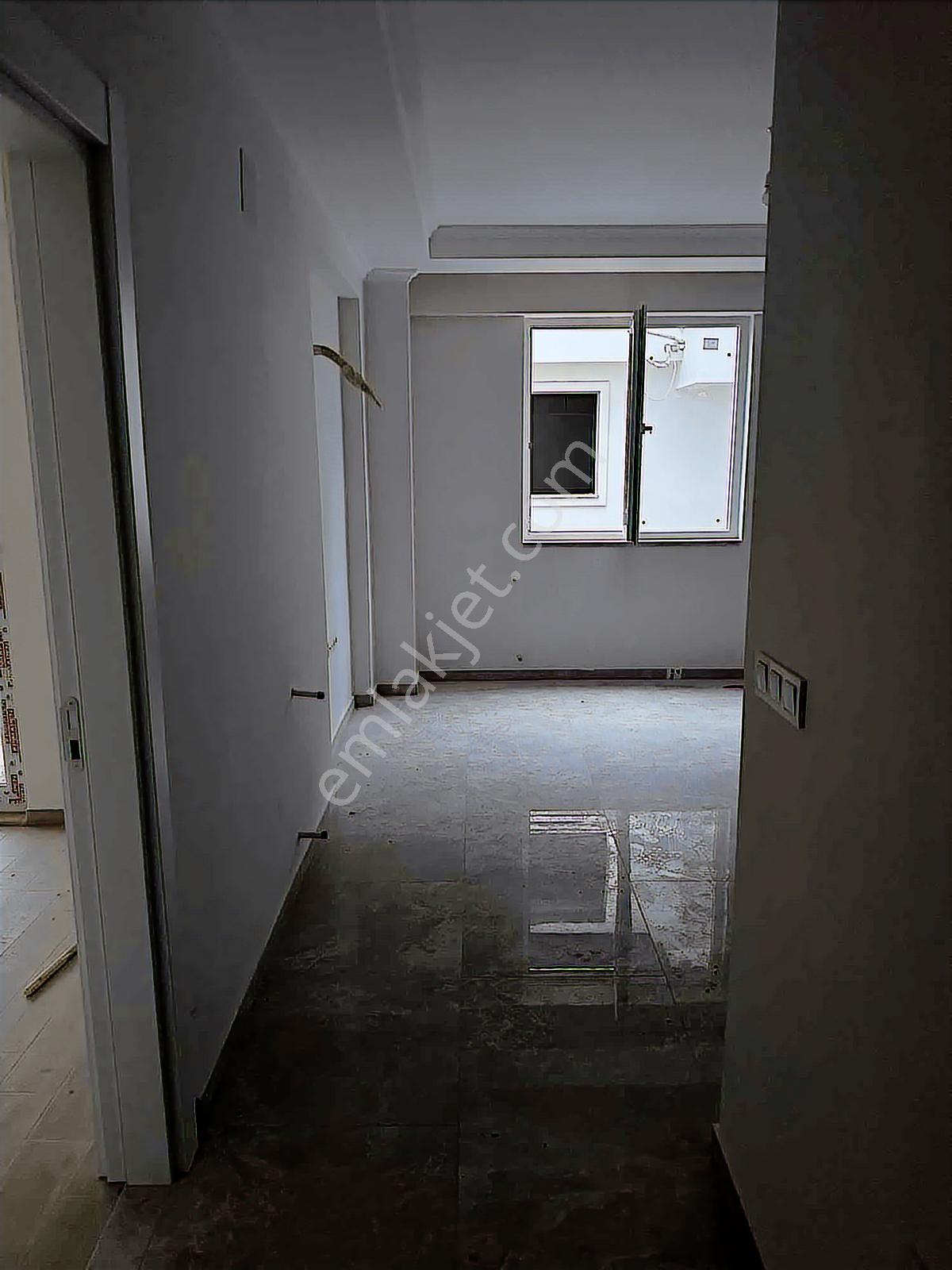 Ortaca Merkezde Satılık 1+1 | Havuzlu Site | Zemin Kat | Sıfır - Görsel 19