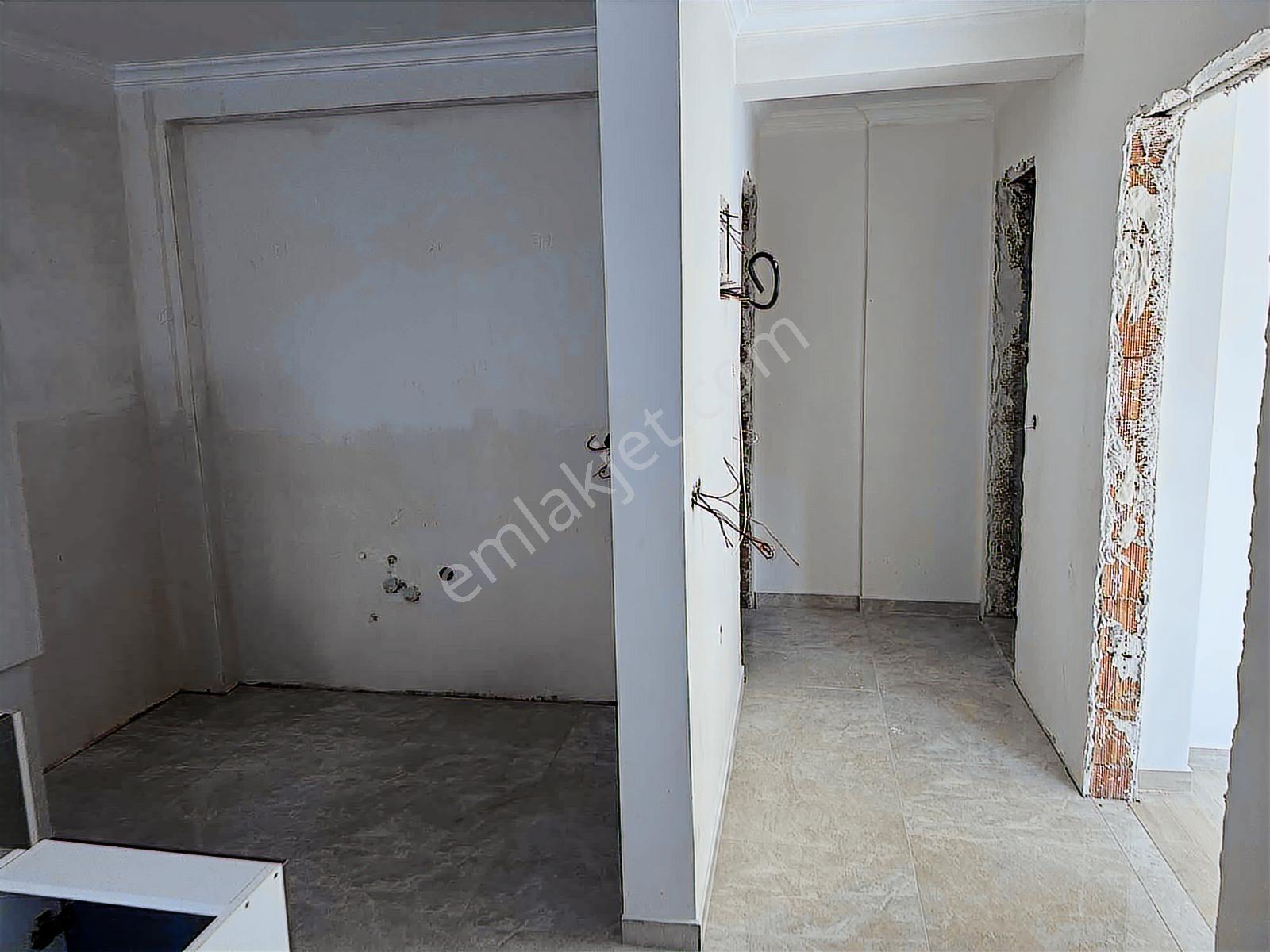 Ortaca Merkezde Satılık 1+1 | Havuzlu Site | Zemin Kat | Sıfır - Görsel 4