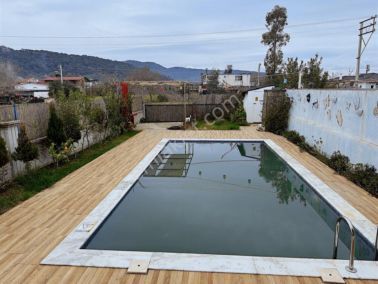 Ortaca Güzelyurtta Havuzlu 4+1 Kiralık Lüks Villa - Görsel 29