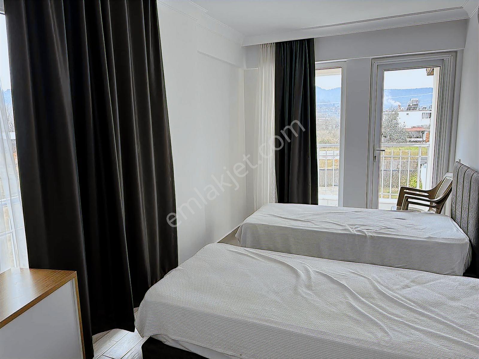 Ortaca Güzelyurtta Havuzlu 4+1 Kiralık Lüks Villa - Görsel 32