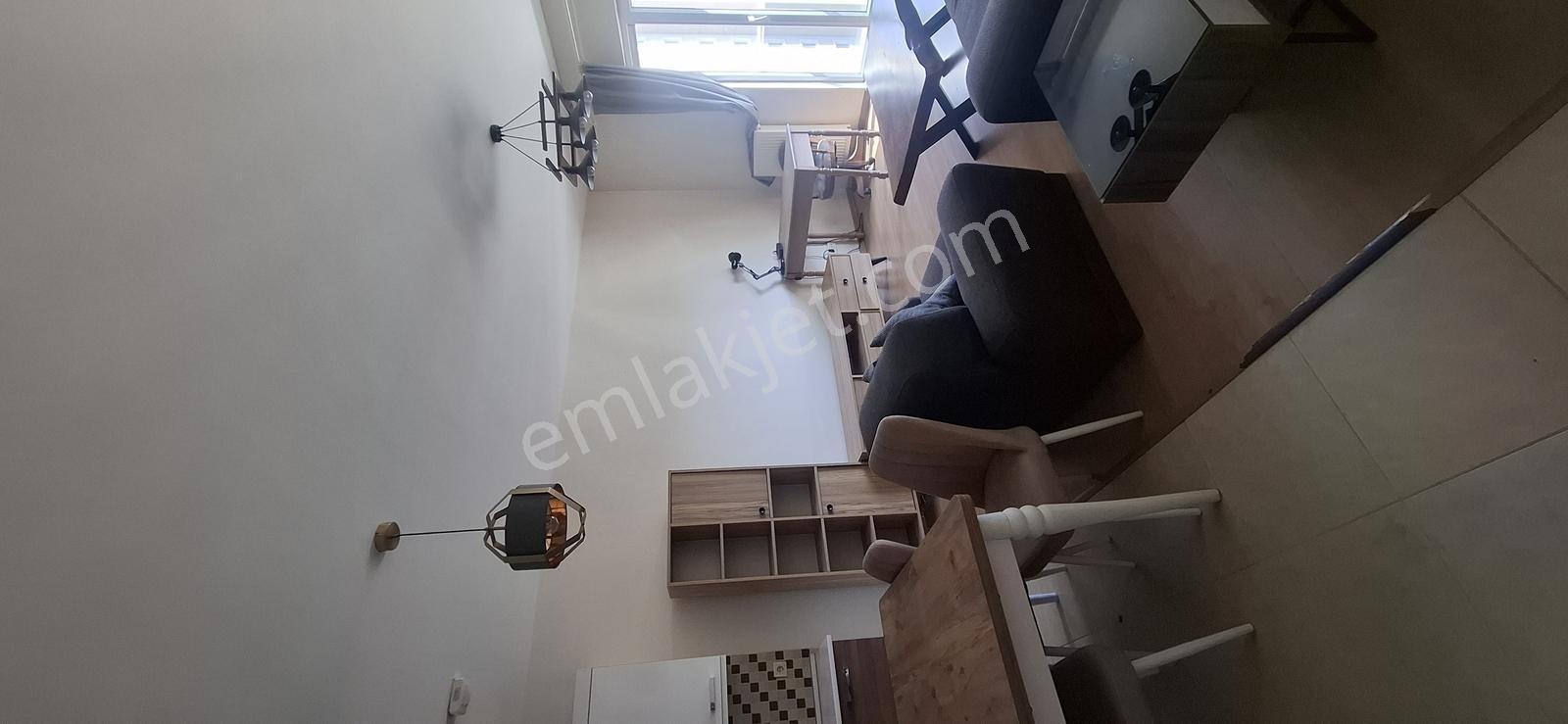 Çiğdem Emlak,dan Sahılpark Evlerinde Kiralık Eşyalı 1+1 Daire - Görsel 7