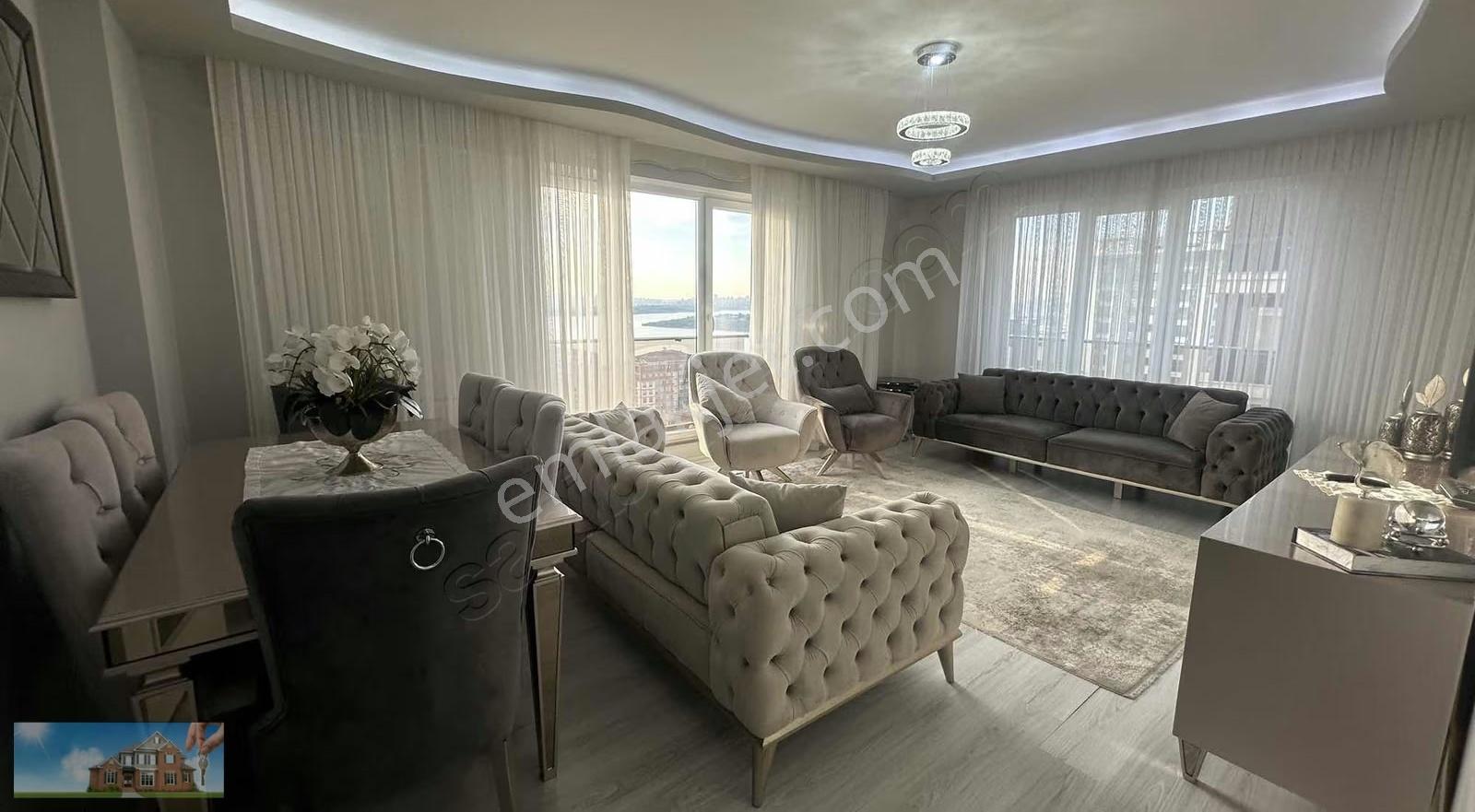 Barış'tan Göl Manzaralı 136 M2 Net 3+1 Rezidans - Görsel 15