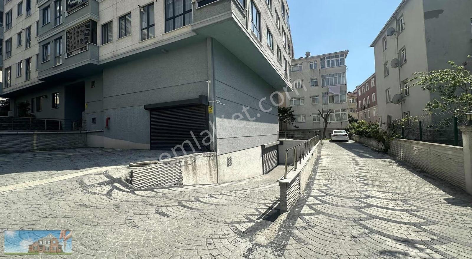 Barış'tan Göl Manzaralı Marmaray Metrobüse Yakın Otoparklı - Görsel 21