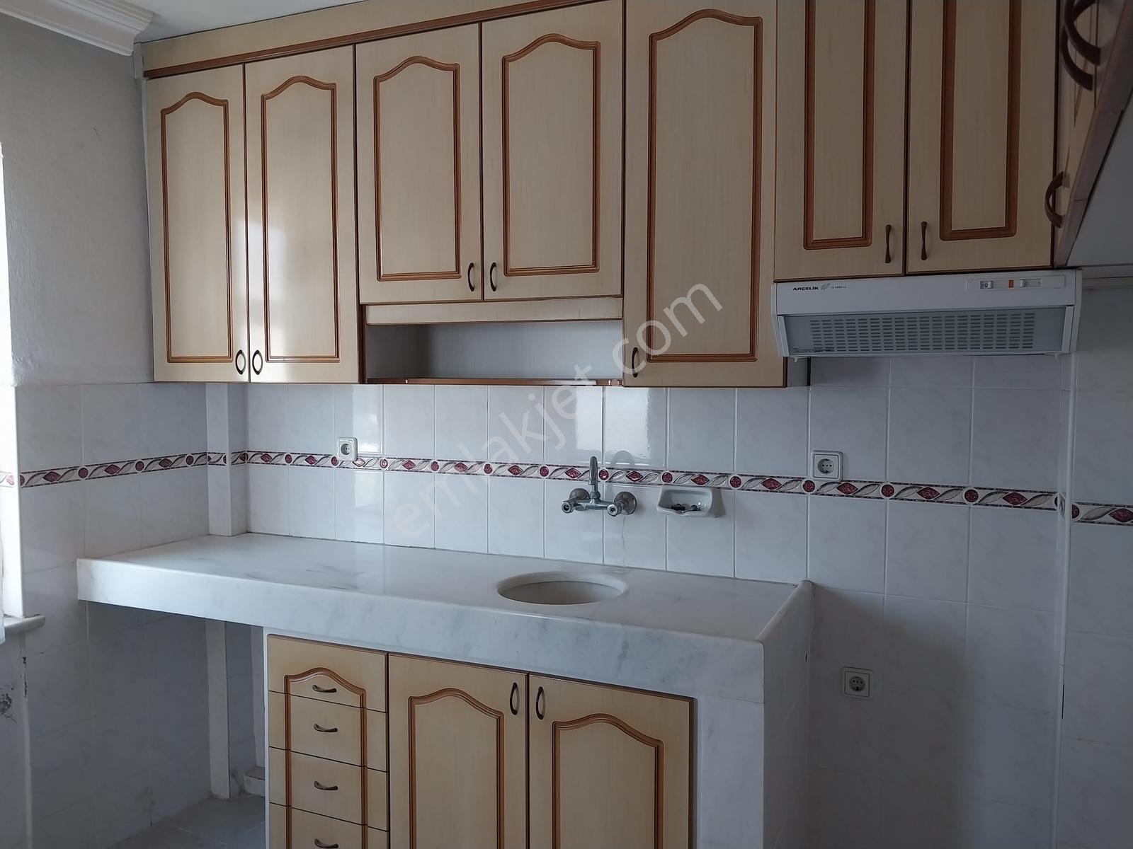 Acil Gemlik Gençalide Harika Konumda 4 Katlı Müstakil Bina - Görsel 21