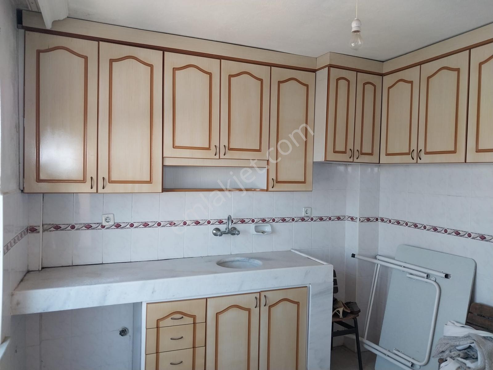 Acil Gemlik Gençalide Harika Konumda 4 Katlı Müstakil Bina - Görsel 25