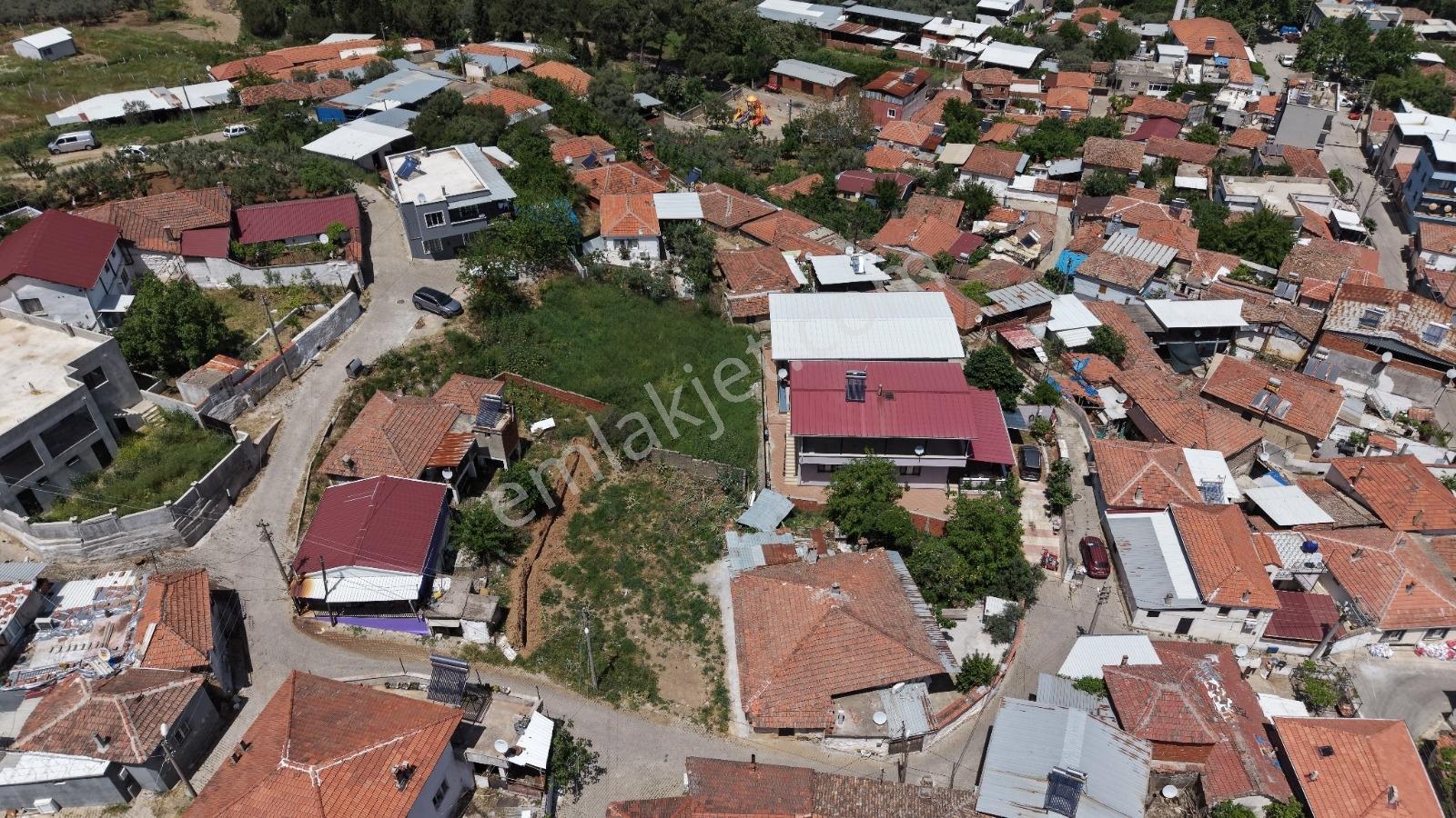 Kemalpaşa'da Köy İçinde Satılık 2 Kat İmarlı Arsa - Görsel 10