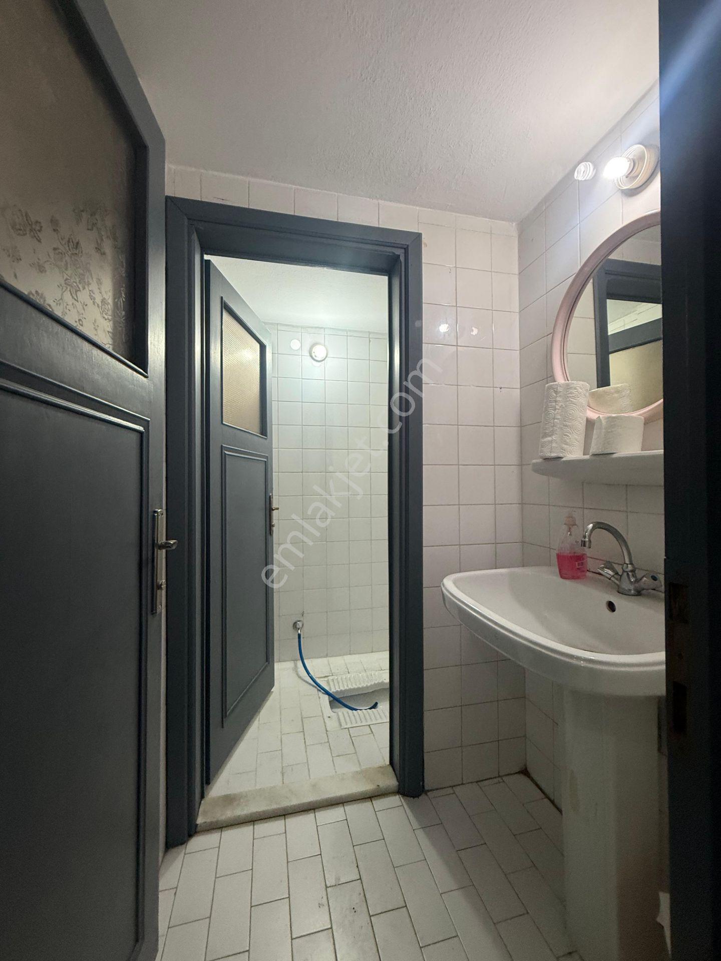 İlkadım İstiklal Caddesine Cephe 4+1 150 M2 Kiracılı Daire - Görsel 24