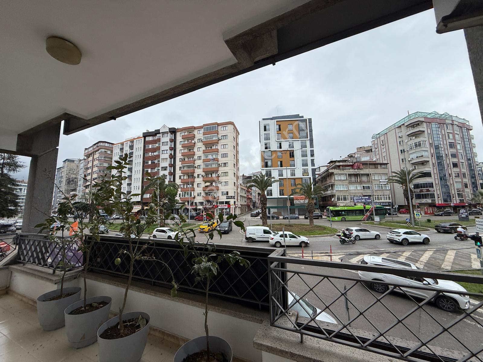 İlkadım İstiklal Caddesine Cephe 4+1 150 M2 Kiracılı Daire - Görsel 26