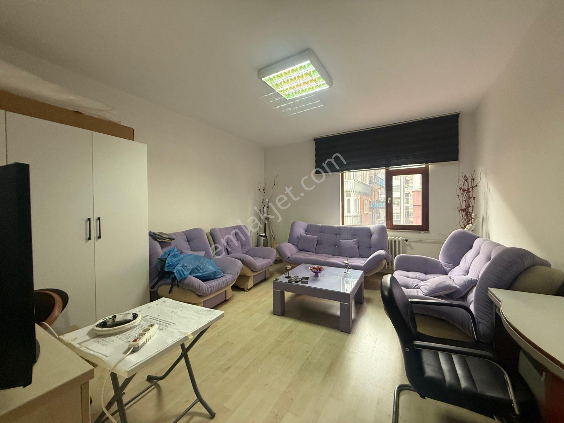 İlkadım İstiklal Caddesine Cephe 4+1 150 M2 Kiracılı Daire - Görsel 10