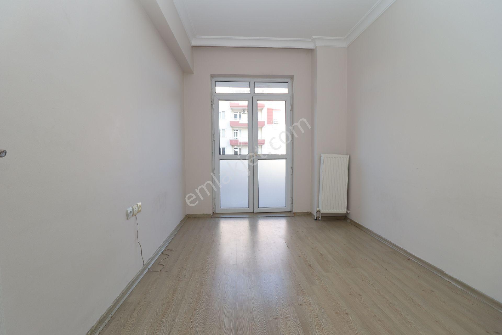 Selçuklu'da Ahi Mesut Bulvar Üzeri 4+1 Asansörlü Kiralık Daire - Görsel 13