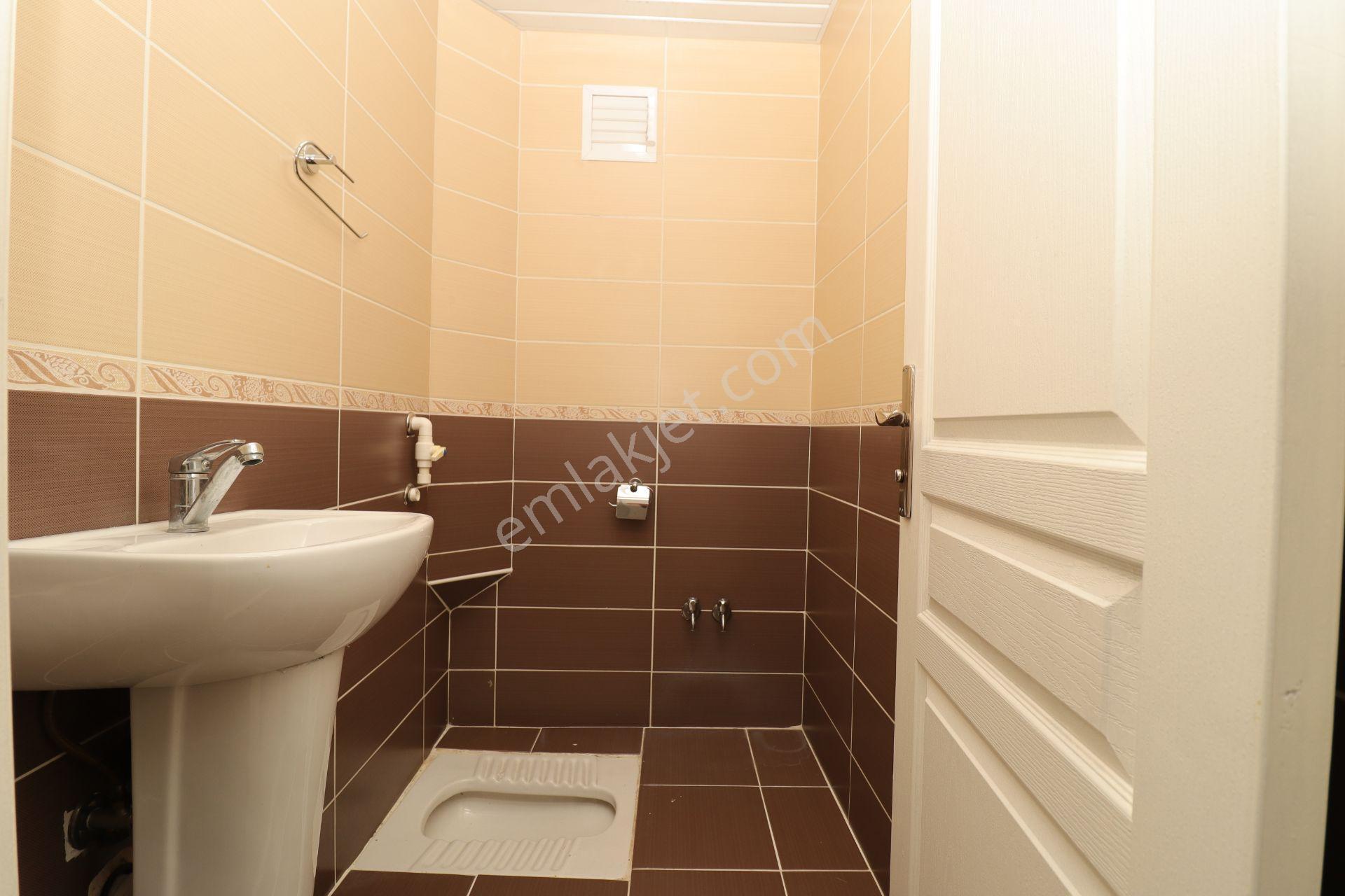 Selçuklu'da Ahi Mesut Bulvar Üzeri 4+1 Asansörlü Kiralık Daire - Görsel 28