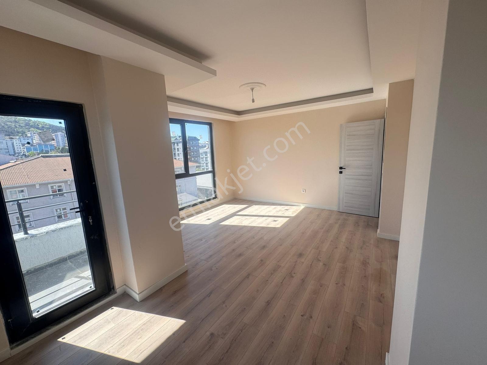 Hemen Taşın! Necip Fazıl Mahallesinde 3 Banyolu Konforlu 4+2 Da - Görsel 24
