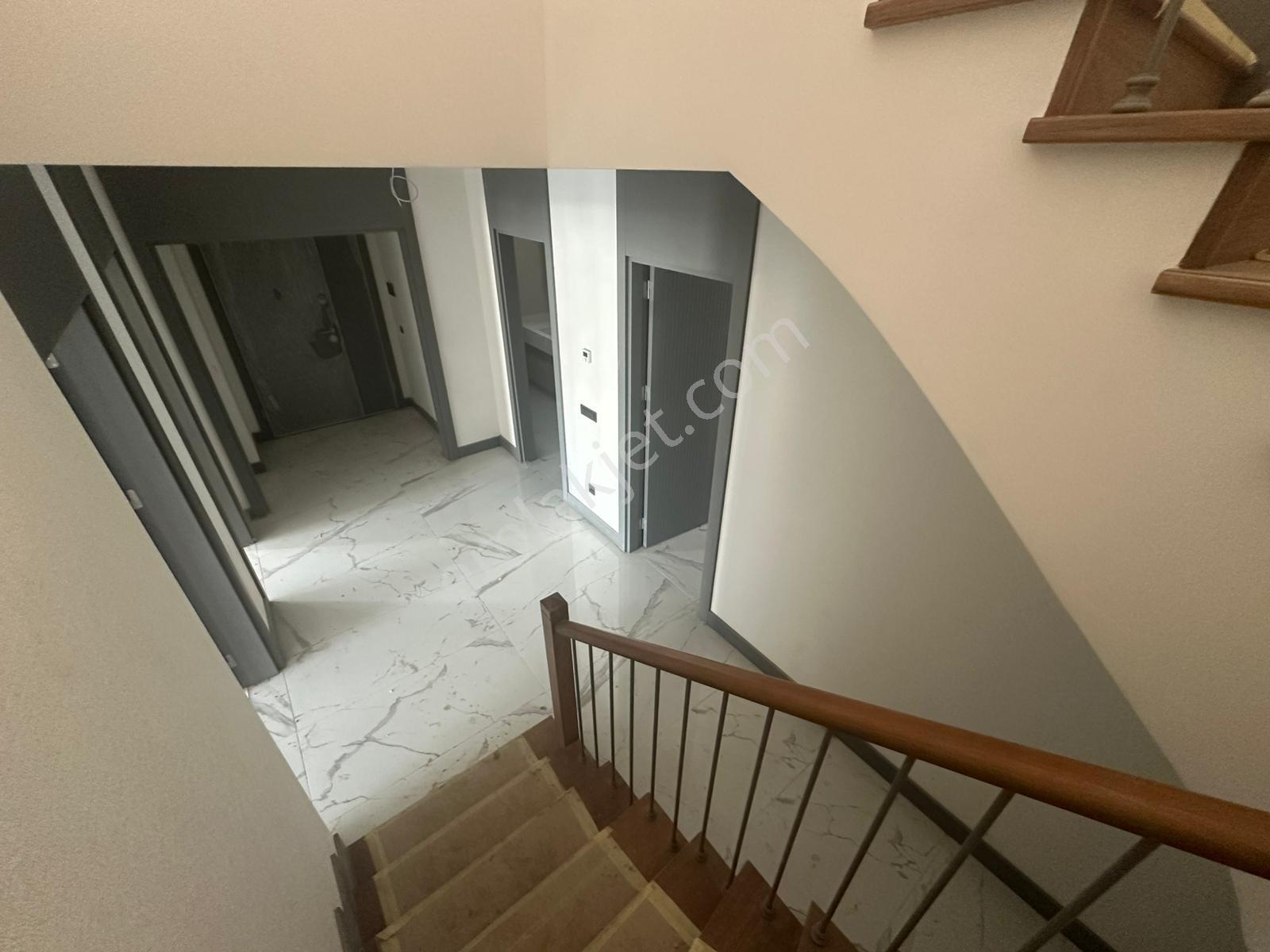 Bahçeşehir Başakşehir Oturuma Hazır Müstakil Bahçeli 5+1 Villa - Görsel 7