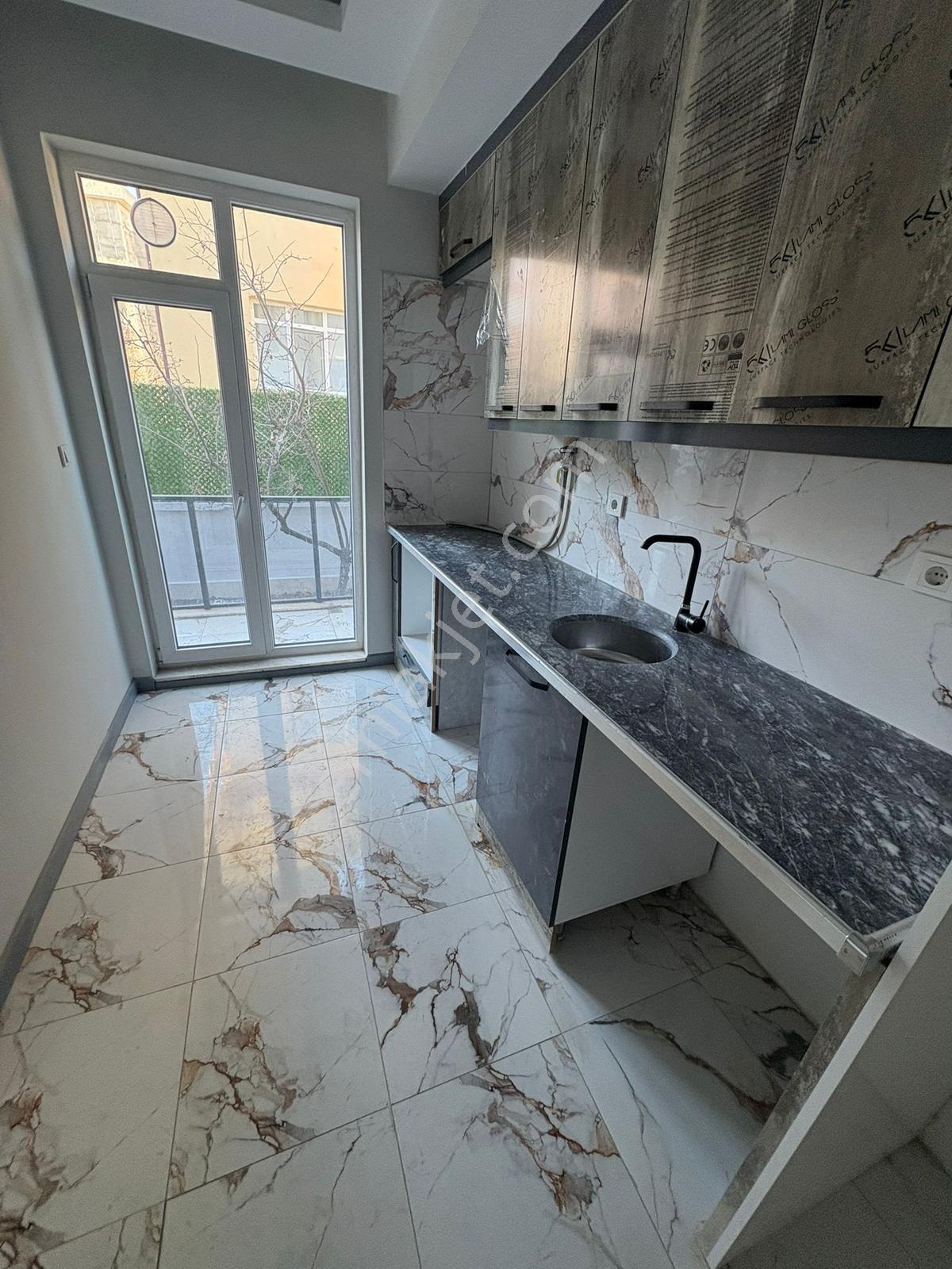 Özkanlar Da Yüksek Giriş Kullanışlı 1+1 Sıfır Bahçeli Apart - Görsel 19