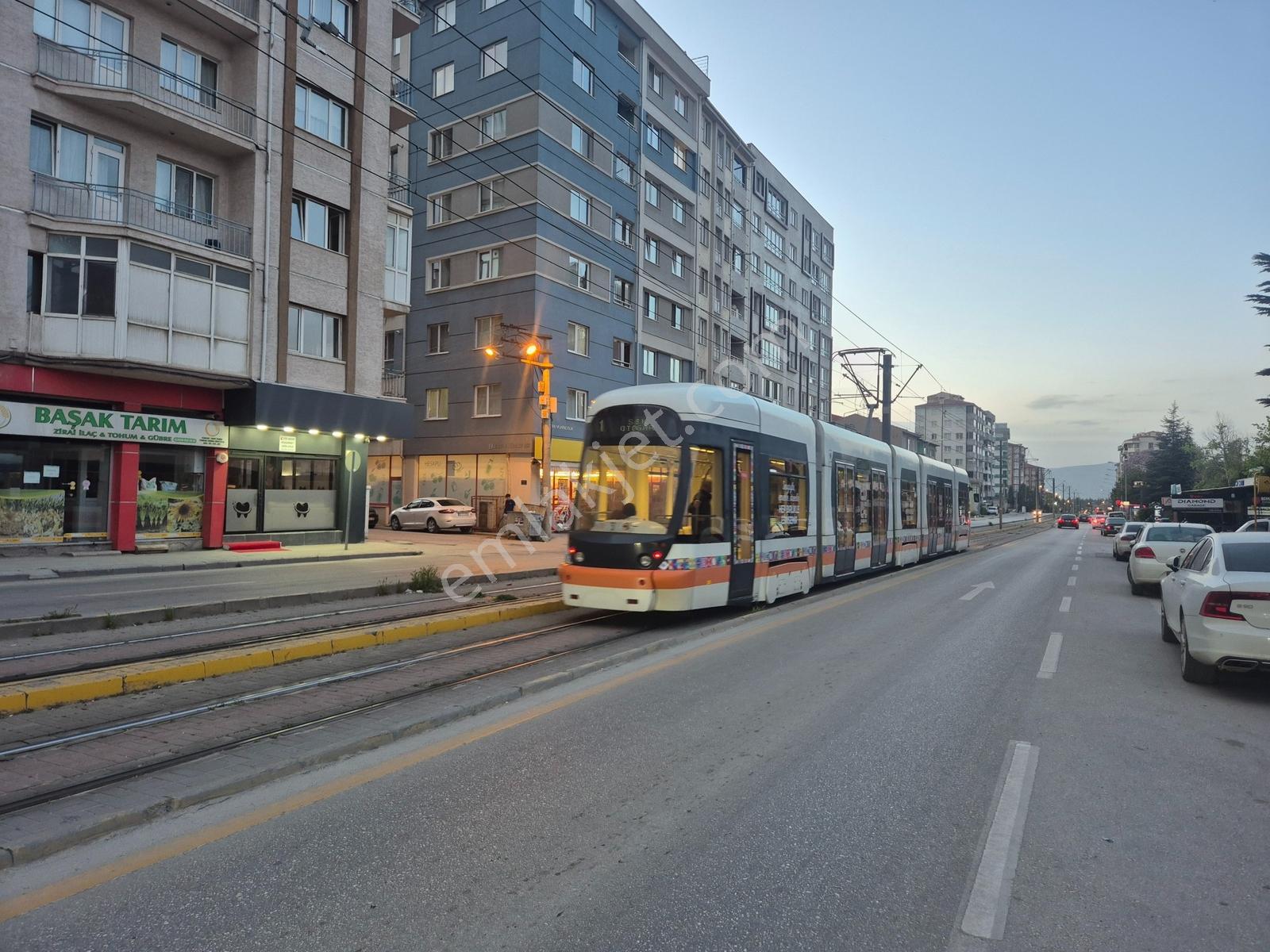 Proma Dan Müthiş Konum Gökmeydan Borsa Cadde Üzeri Satılık 3+1 - Görsel 29