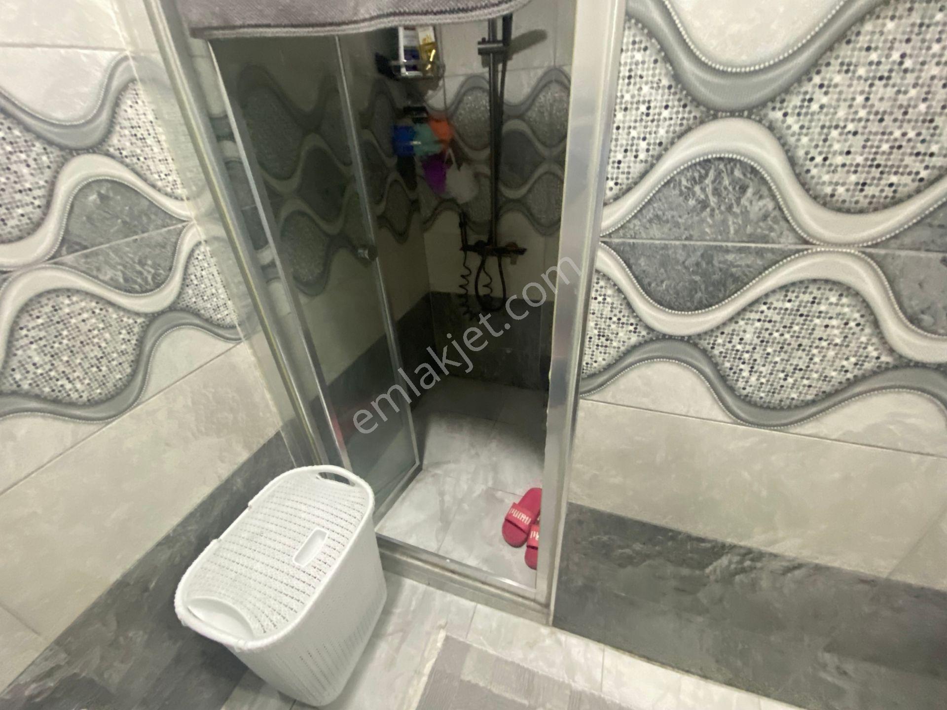 Avrupa Emlak Tan Esenler Fatih Mh 82m²2+1 Bahçe Kat,5-10 Yaş,krediye Uygun,üçyüzlü Çinçin Dere Cadde - Görsel 16