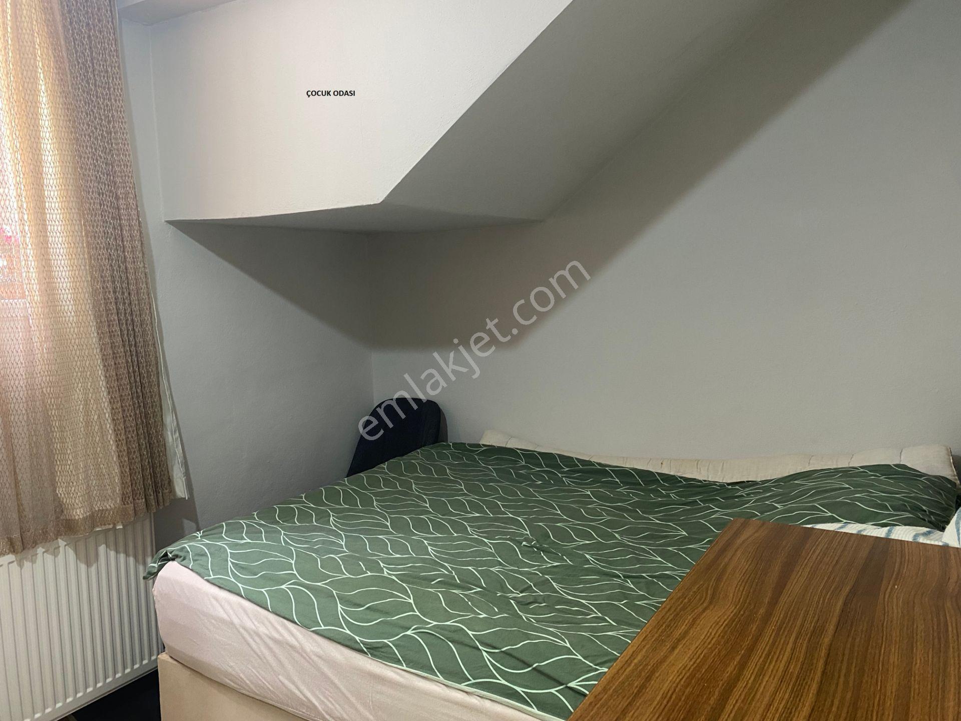 Avrupa Emlak Tan Esenler Fatih Mh 82m²2+1 Bahçe Kat,5-10 Yaş,krediye Uygun,üçyüzlü Çinçin Dere Cadde - Görsel 8