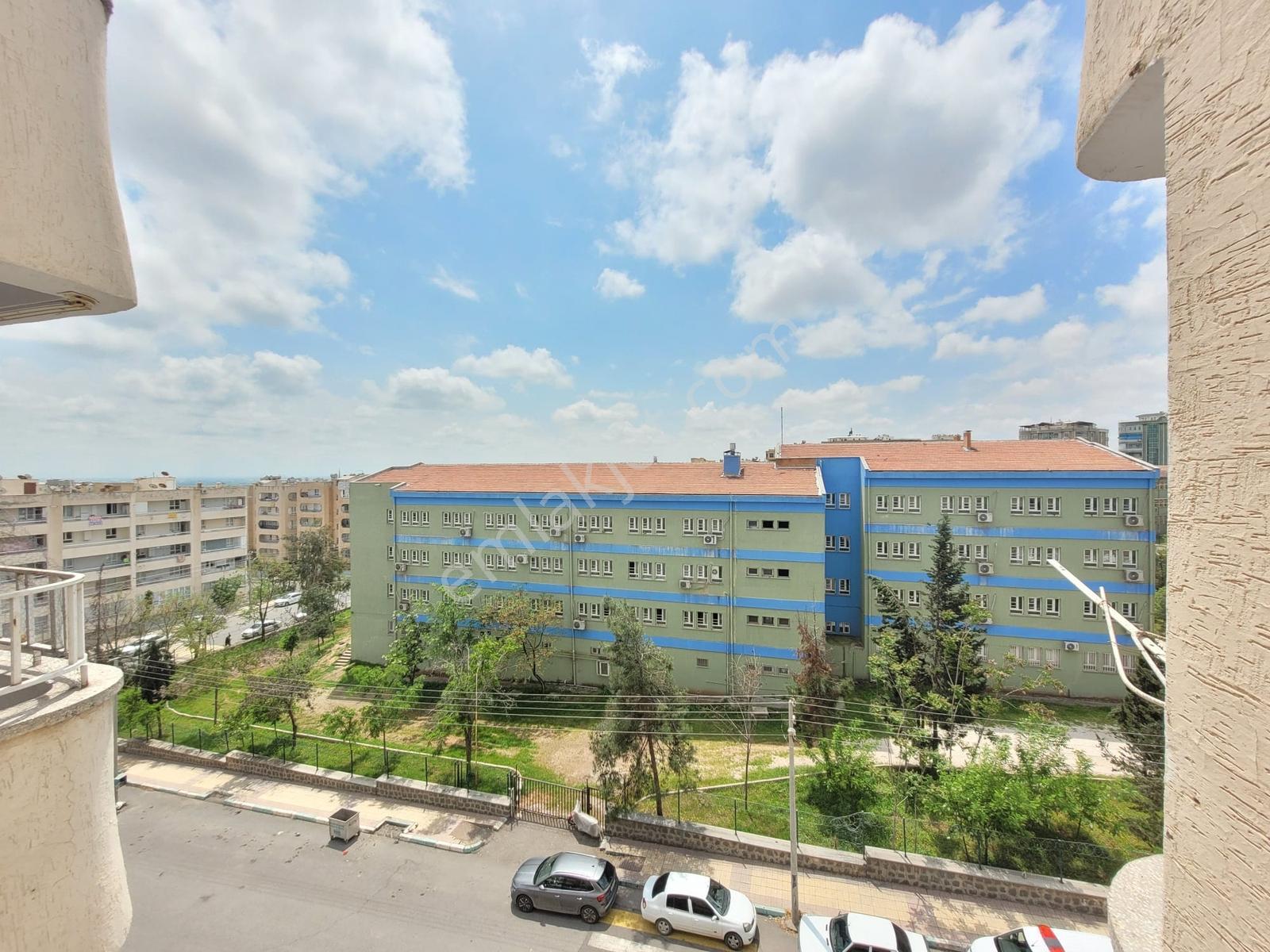 Düzgün Emlak'tan Okul Yanı | Geniş Ve Ferah 150 M² Daire - Görsel 13