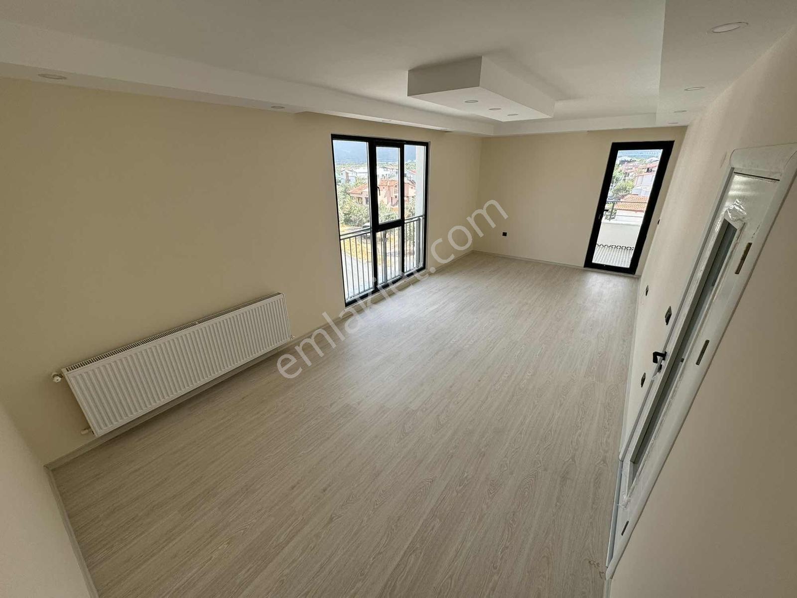 Onmax Burhaniye Merkez'de Satılık Sıfır 2+1 100 M2 Daireler - Görsel 14